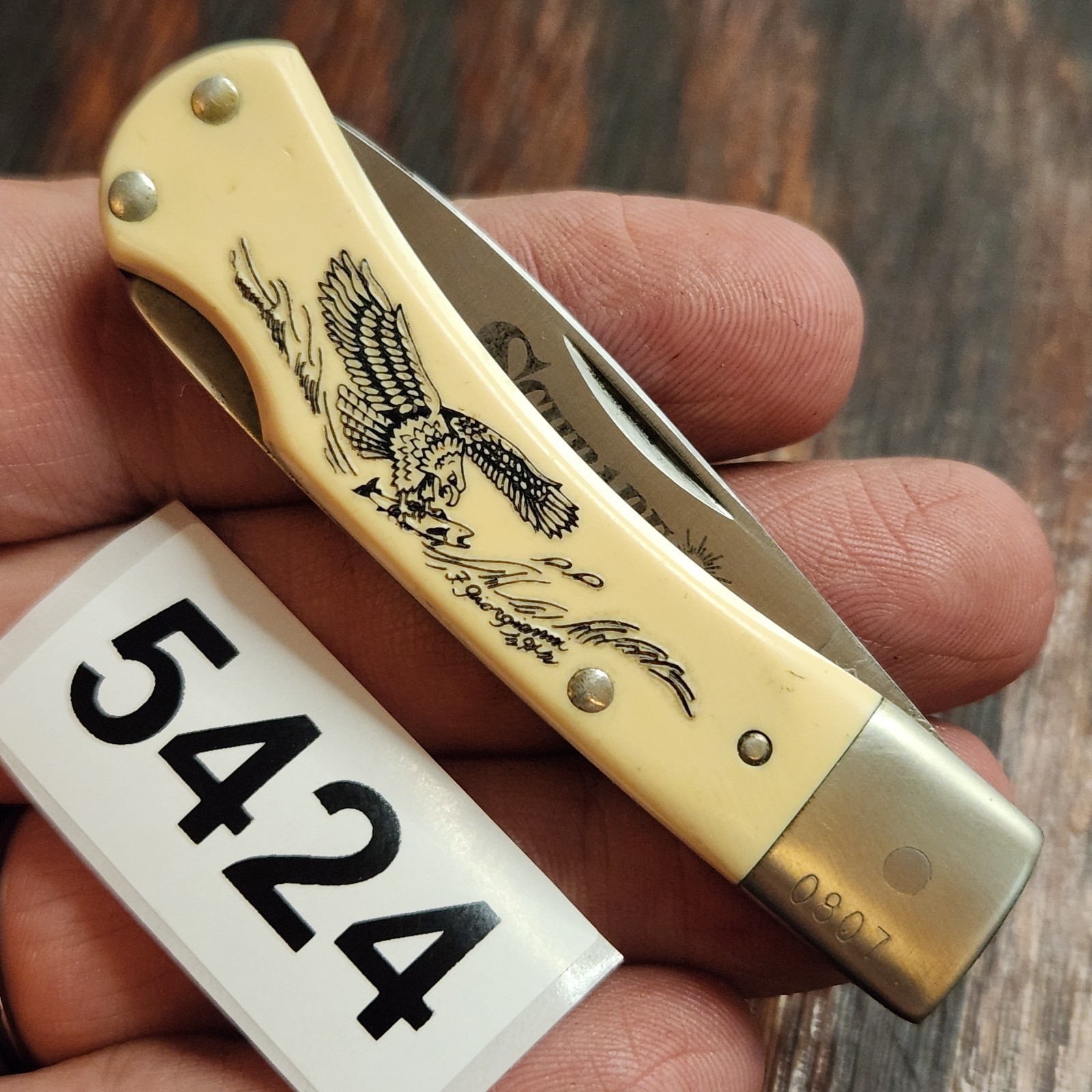 Schrade SC513 Scrimshaw Lockback Knife Made In USA 3\