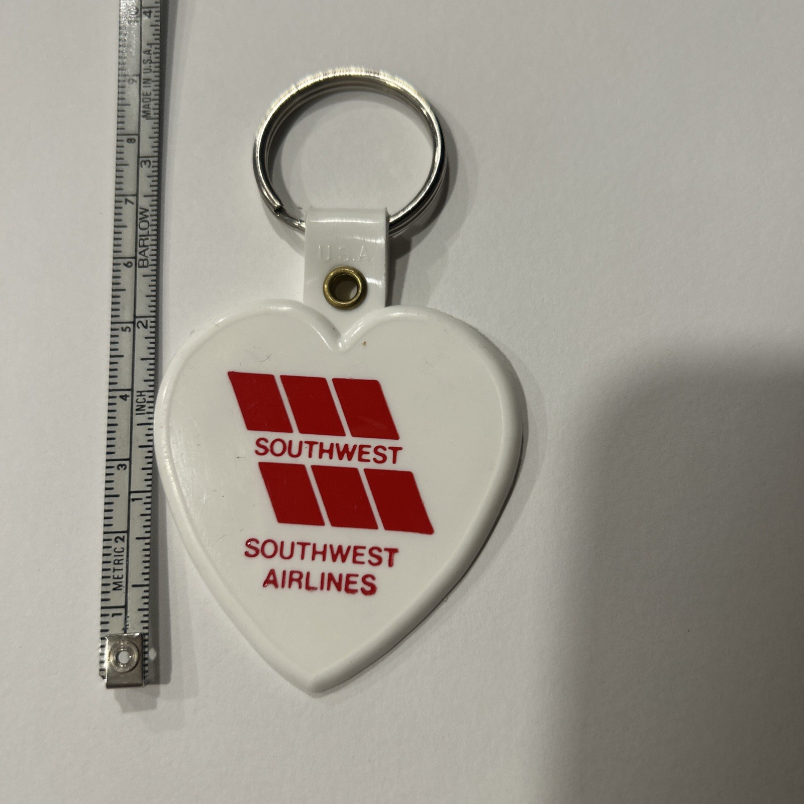 Vintage SOUTHWEST AIRLINES Keychain Heart-Shaped 1960s LOGO Dallas TX Headquarte