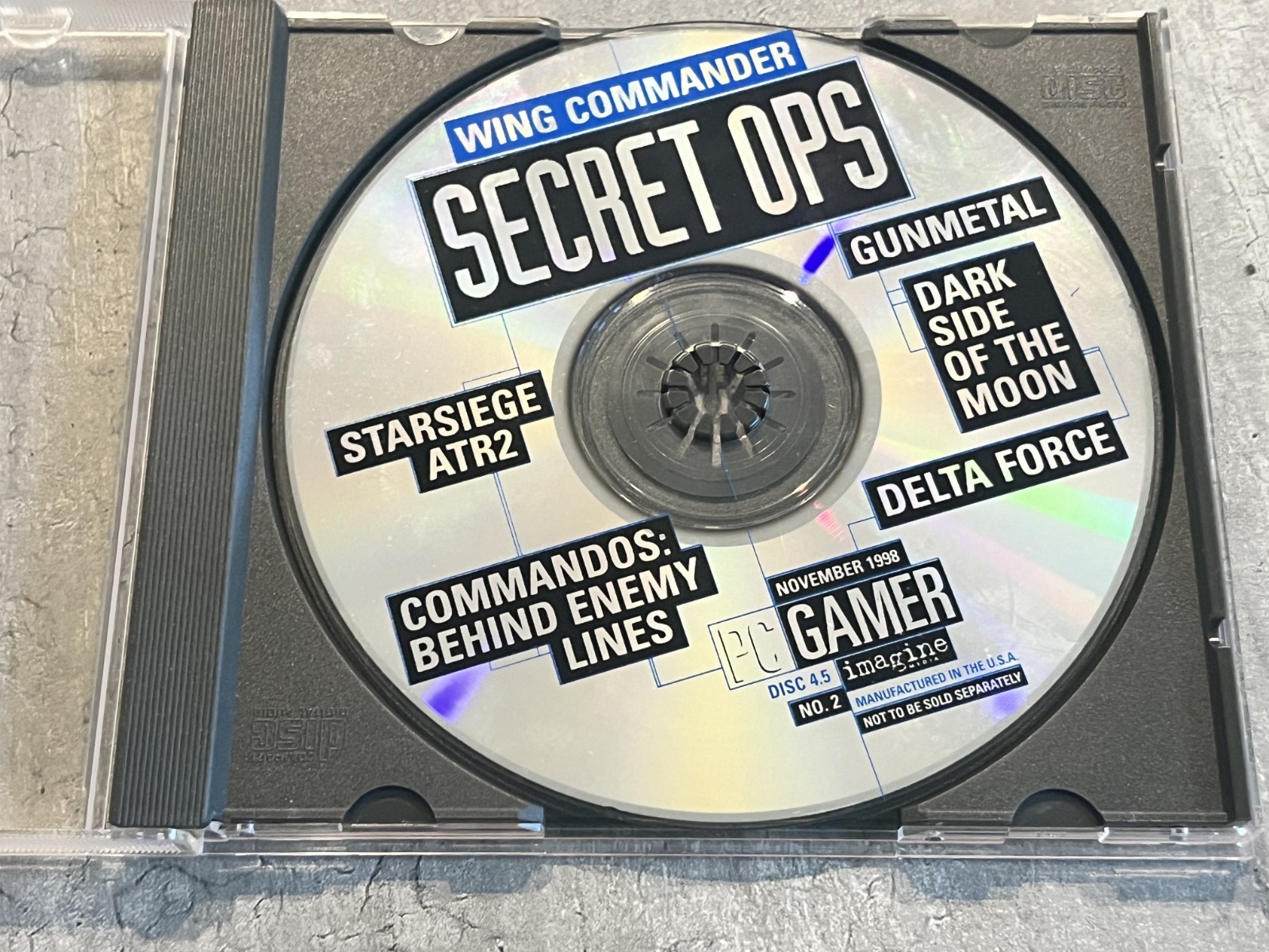PC Gamer Demo CD 4.5 No 2  NOV  1998 - Wing Commander Secret Ops