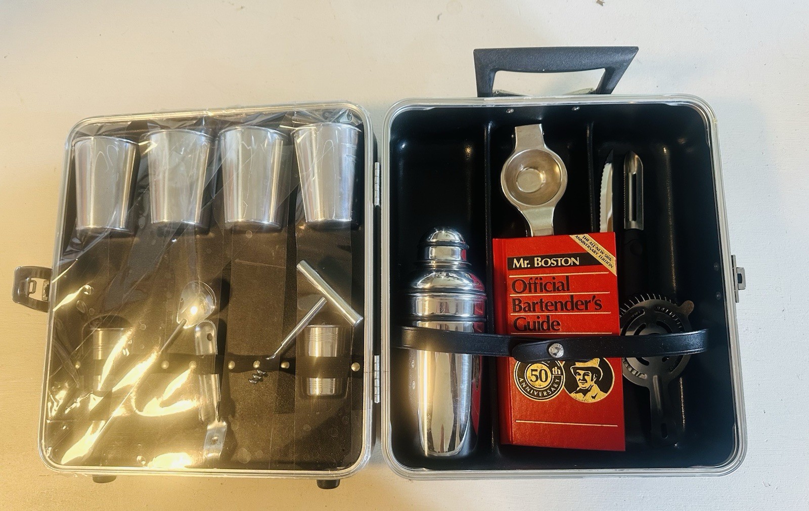 Mr. Boston’s Bartender Bartending Travel Cocktail Case Complete Rare Vintage