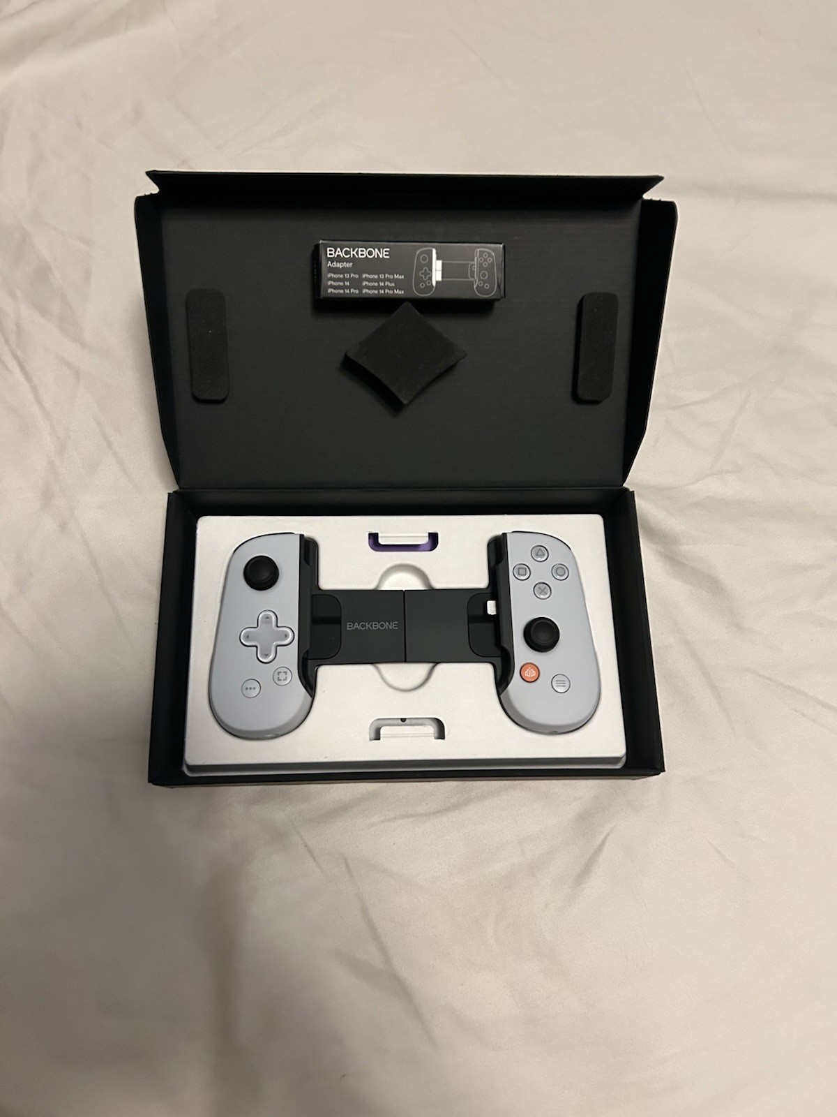 Backbone One - PlayStation® Edition for iPhone - Lightning (1st gen) (P38)