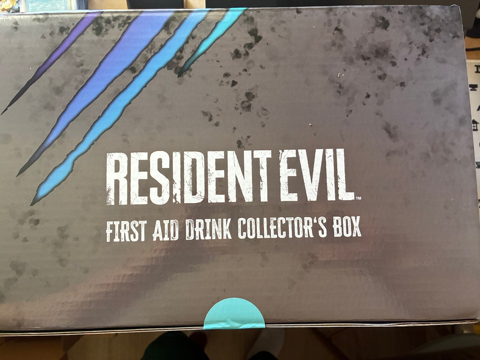 Resident Evil First Aid Drink Collector's Box - Capcom - Collector