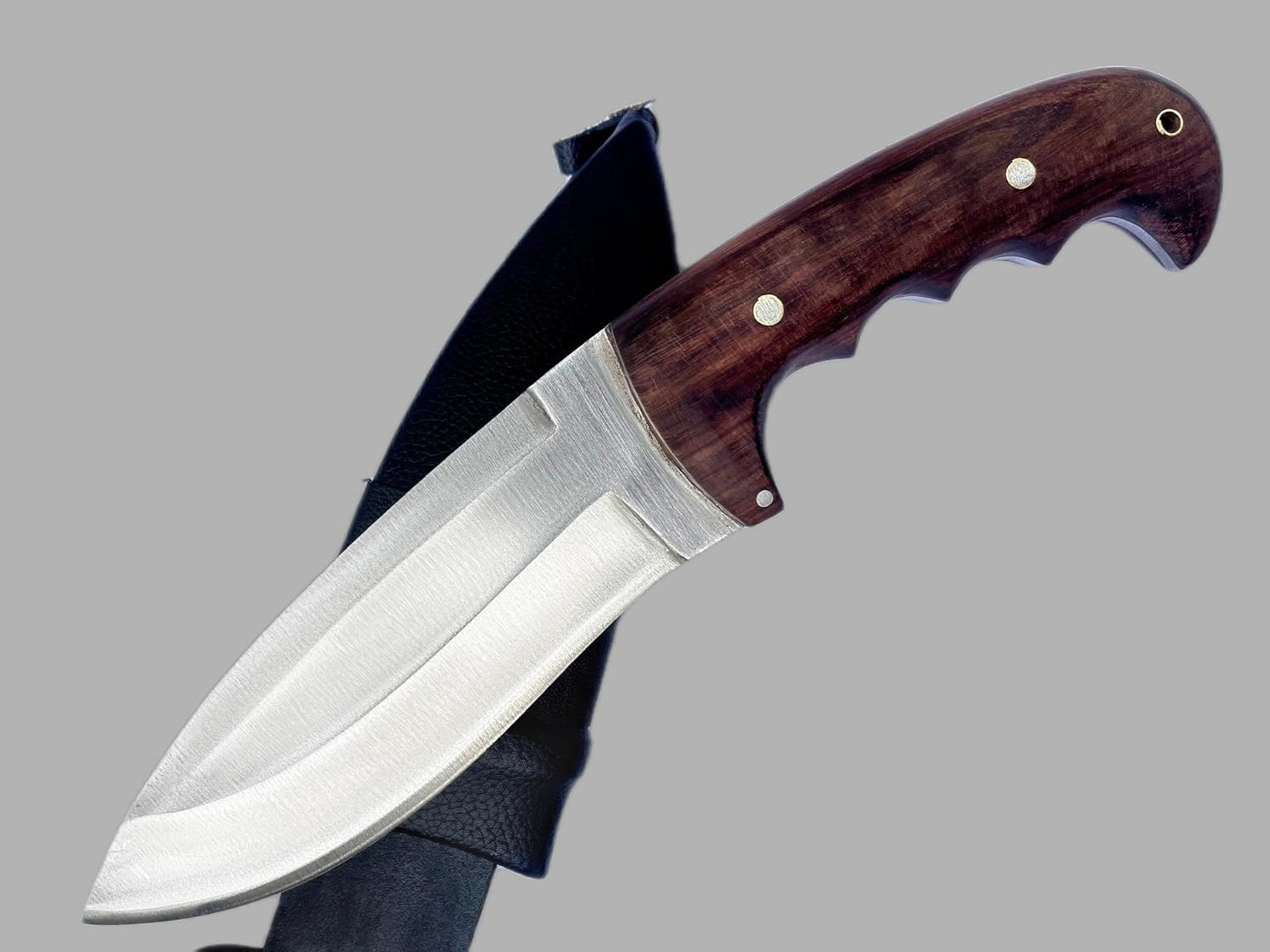 Ultimate camping knife, outdoorsmen bushcraft hunting knife, DBAD Camp Master