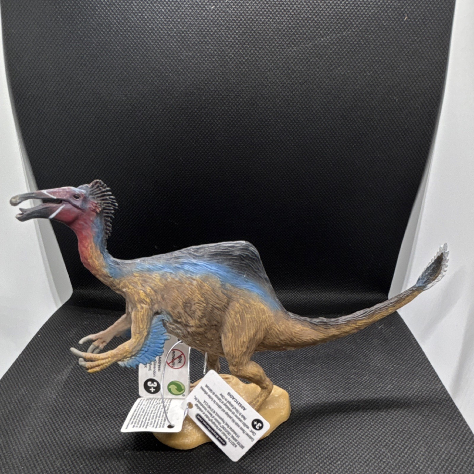Collecta Deinocheirus Dinosaur Plastic Figurine Collectible