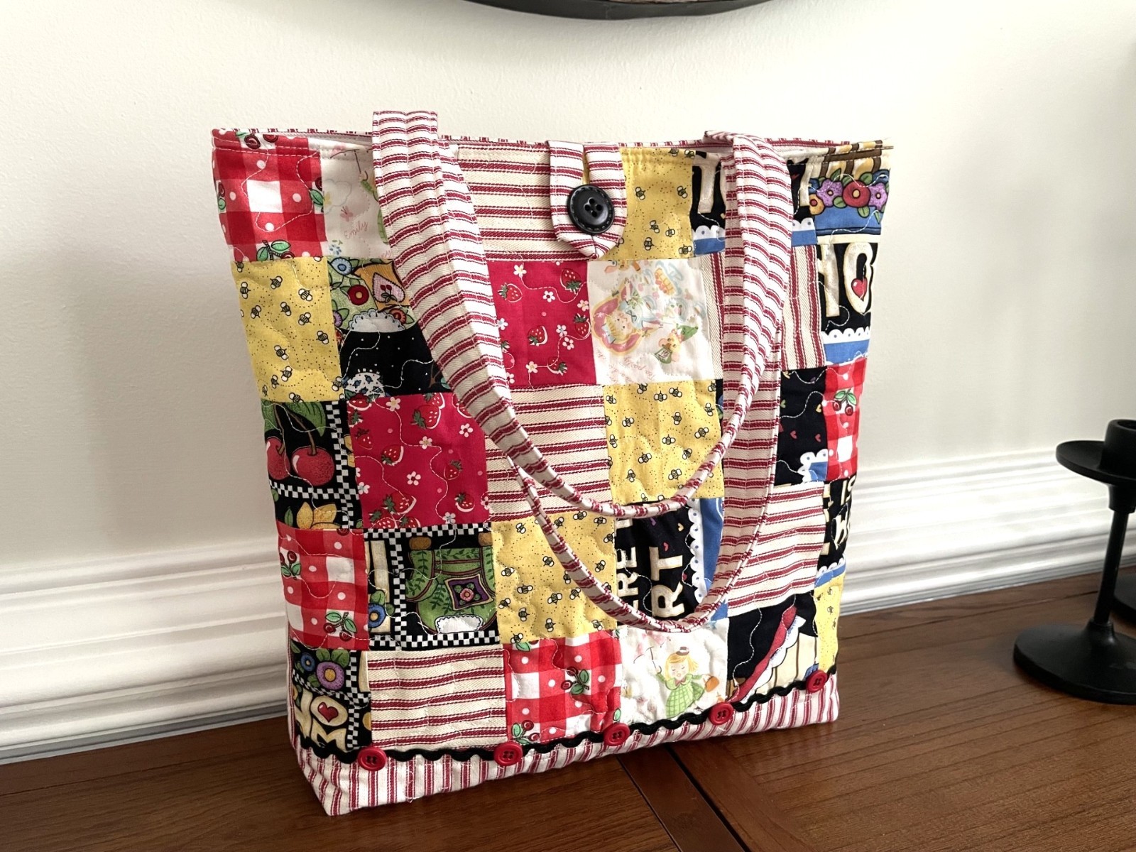 NEW PATCHWORK QUILTED SHOULDER BAG made w/ MARY ENGELBREIT fabric & Red Stripes