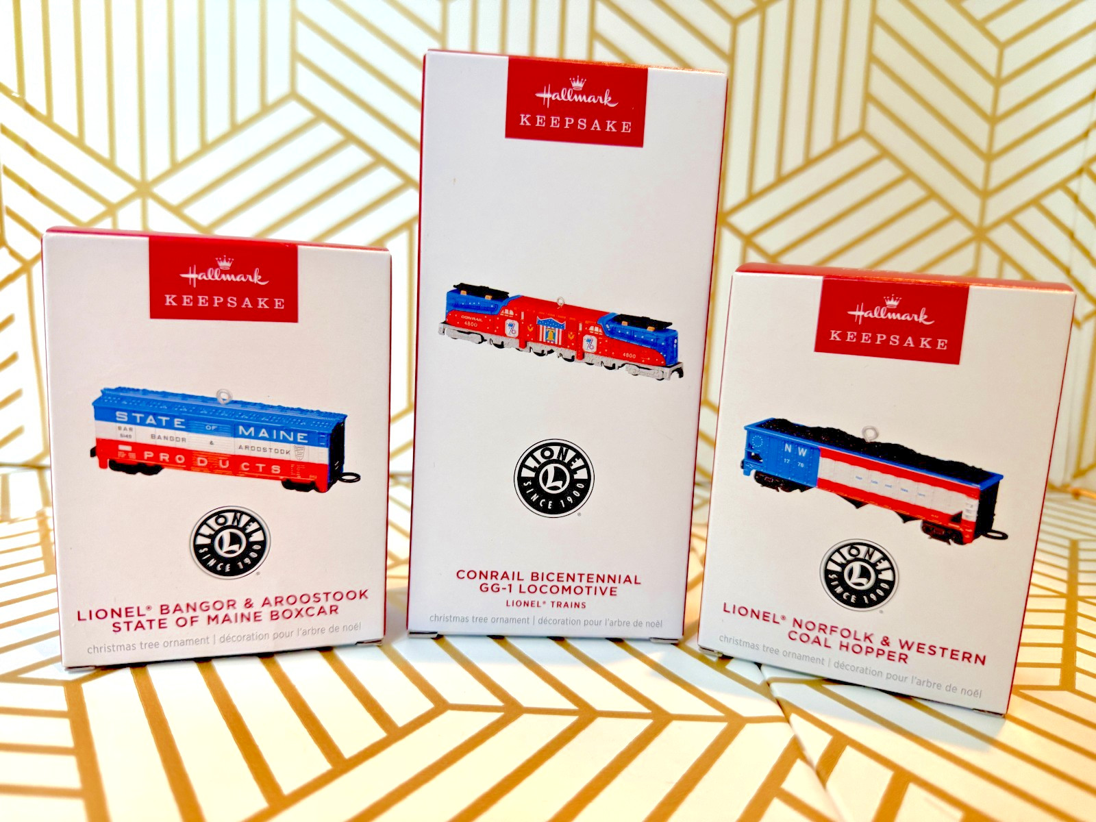 2026 Hallmark Lionel Trains Bicentennial GG1 Boxcar Coal Hopper Set of 3 NIB