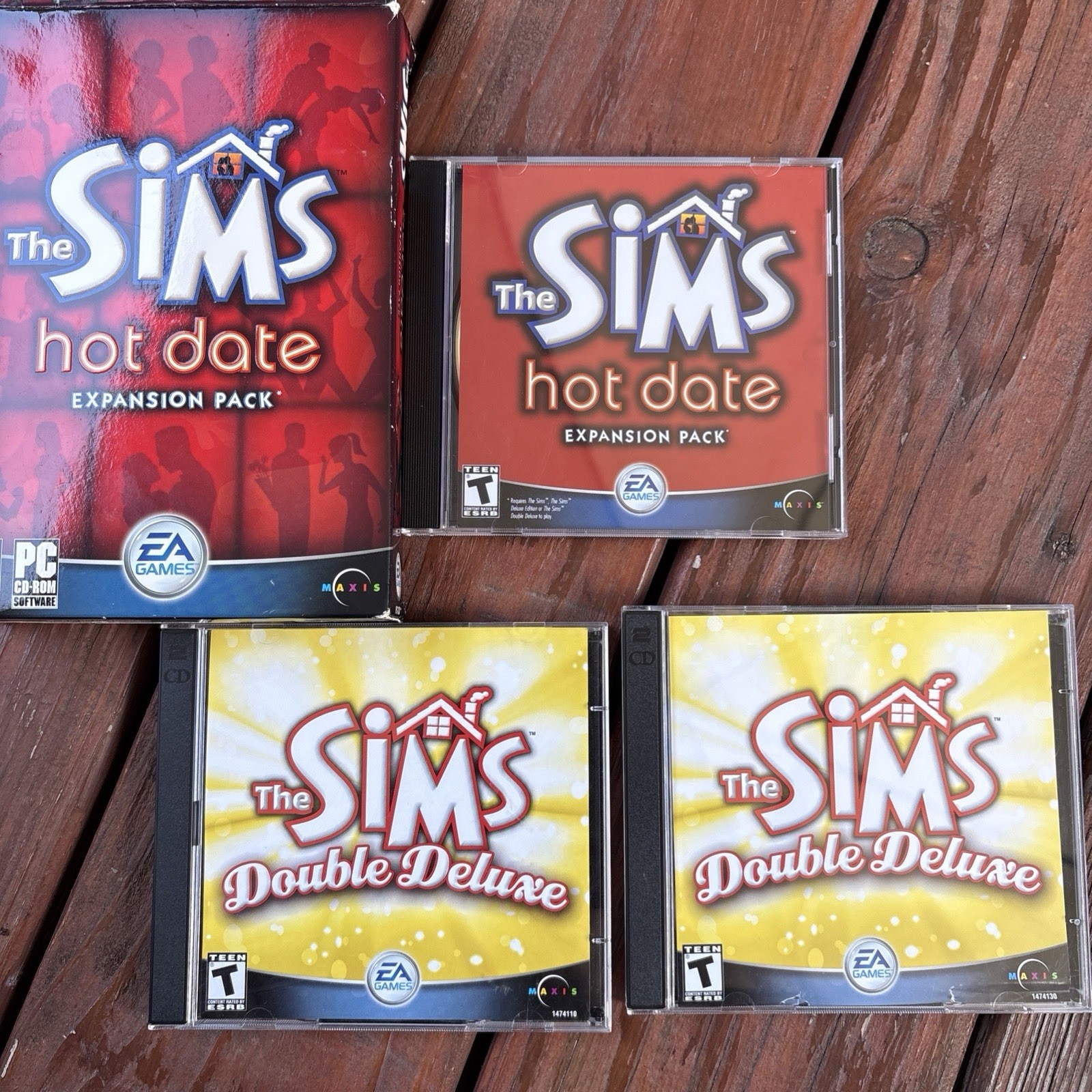 The Sims Double Deluxe PC CD-ROM EA & Hot Date Expansion Pack