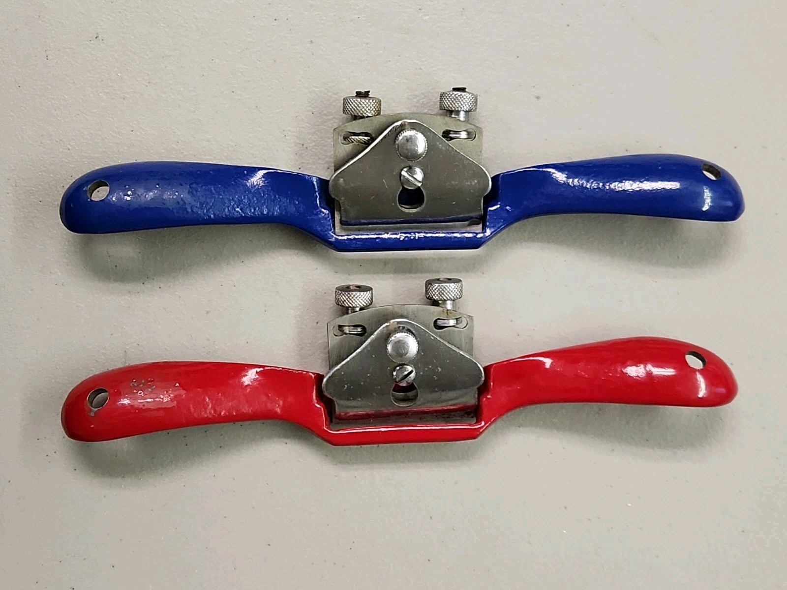 2x Vintage Record Curved & Straight Sole Spokeshave
