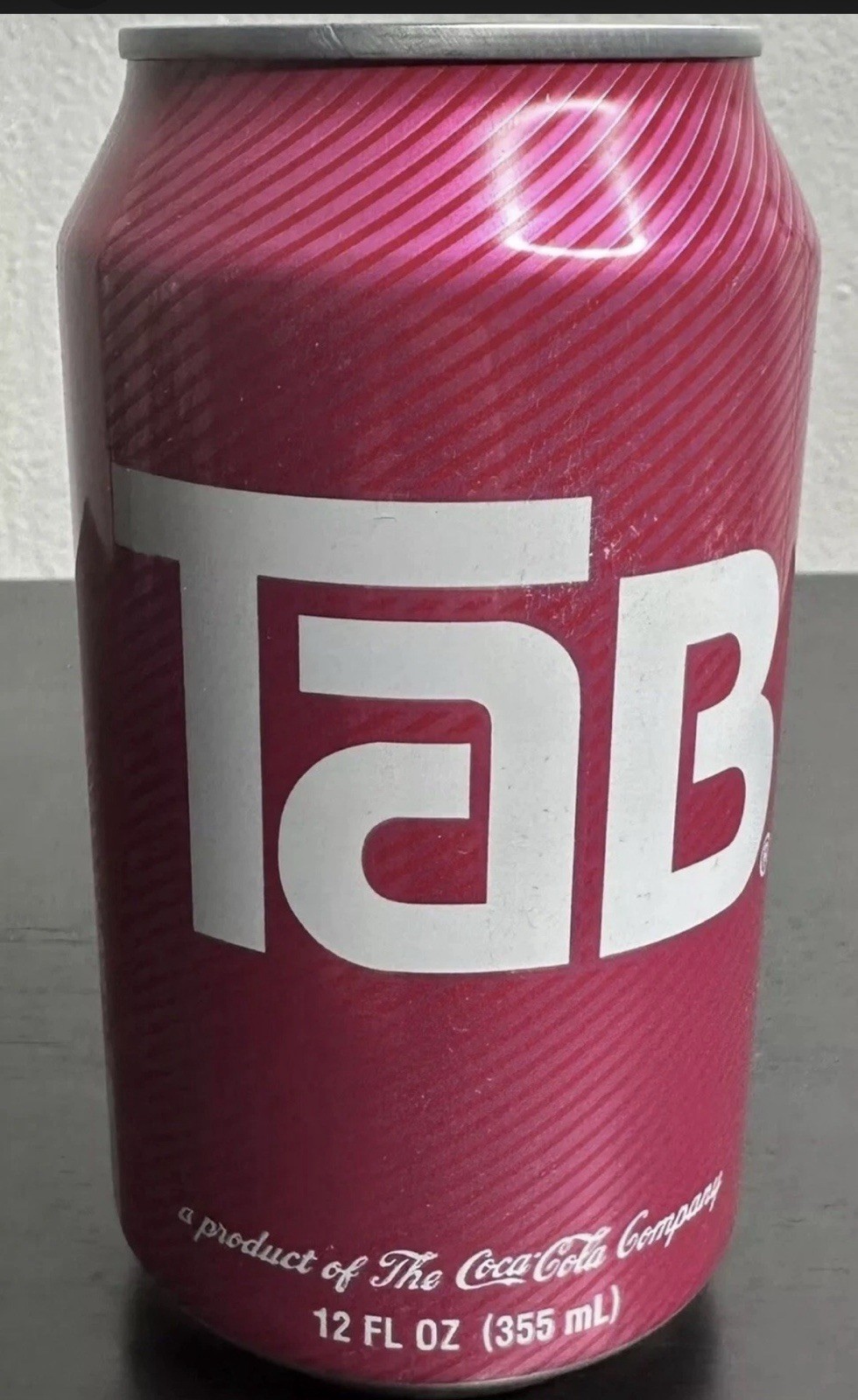 *SEND AN OFFER* TAB SODA BY COCA COLA COLLECTABLE CAN UNOPENED FULL (ONE TAB)