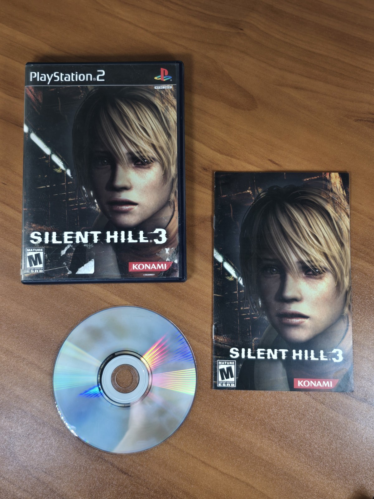 Silent Hill 3  PS2 *NO GAME* 2003 Case, Manual, & Soundtrack