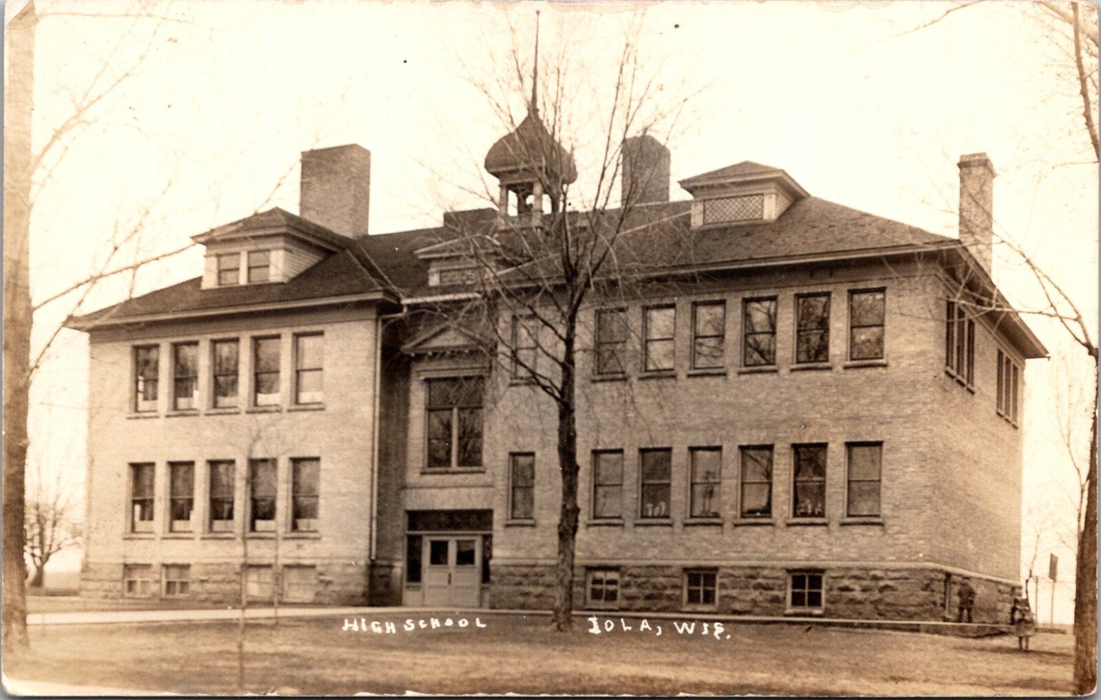 Iola Wisconsin High School Campus c.1924-1949 Vintage RPPC Postcard        23717