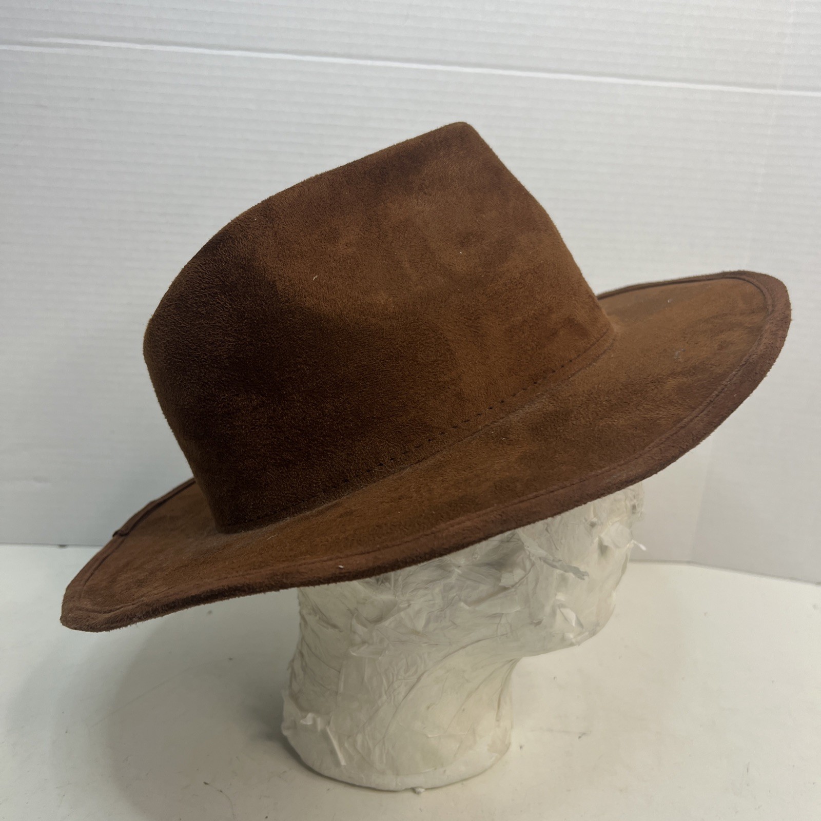 Vintage Dr. Who The 4th Doctor Hat BBC Tom Baker Fedora Size L Missing Ribbon