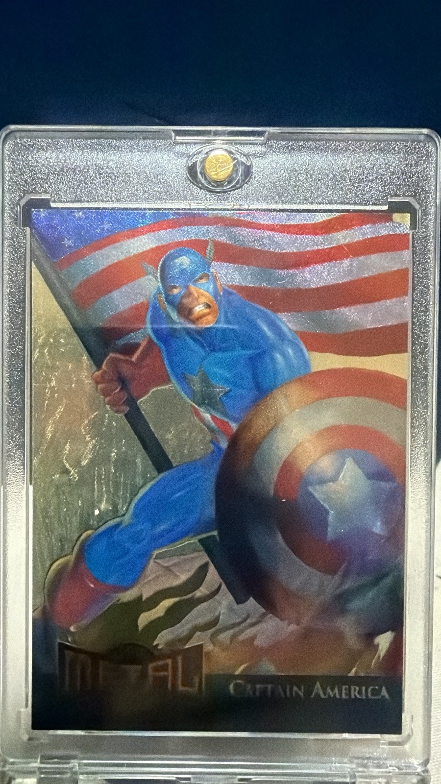 1995 Fleer Marvel Metal Trading Cards - CAPTAIN AMERICA #2 of 18 GOLD BLASTER  