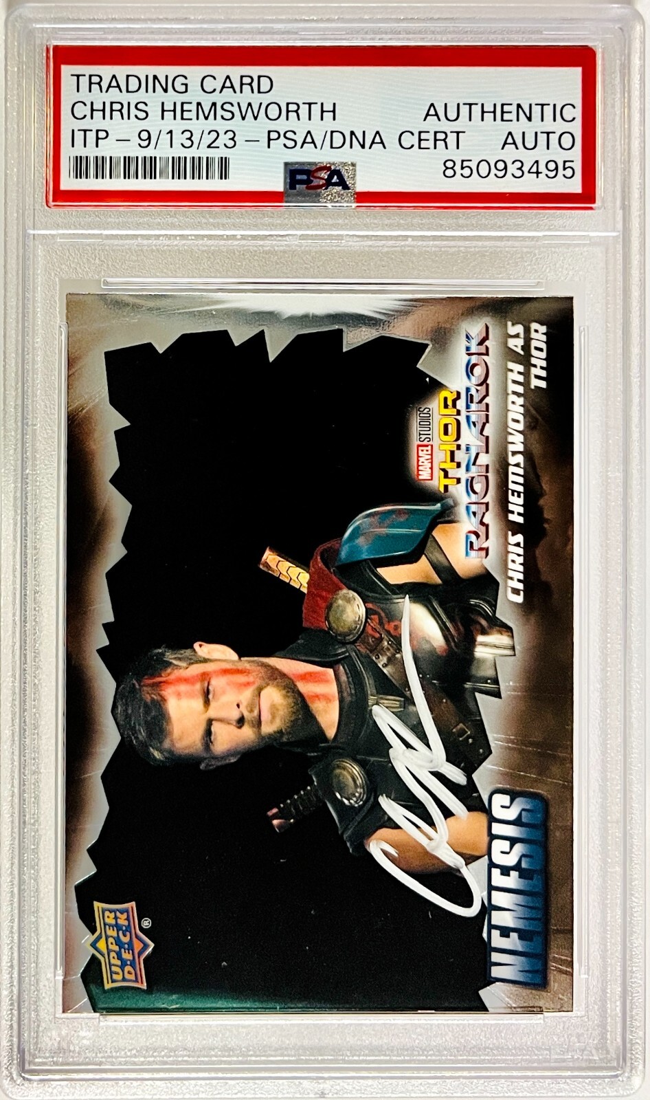 2022 Upper Deck Signed Chris Hemsworth Thor Ragnarok #N-5 Auto PSA/DNA Authentic