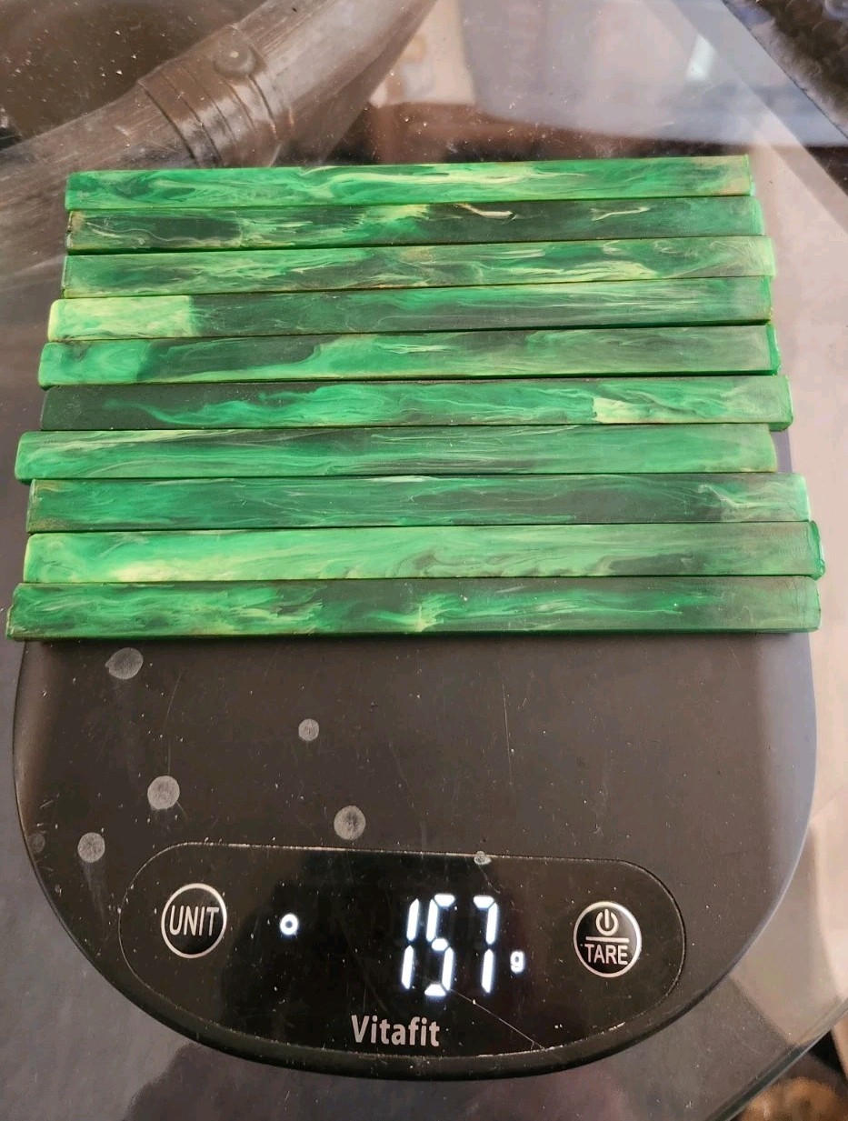Vintage green marbled bacolite rods. 6.4mm×11mm×6.6