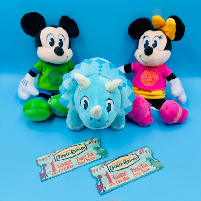 Disney Parks Animal Kingdom Dino-Rama Chester & Hester Plush Prize Set Rare NEW