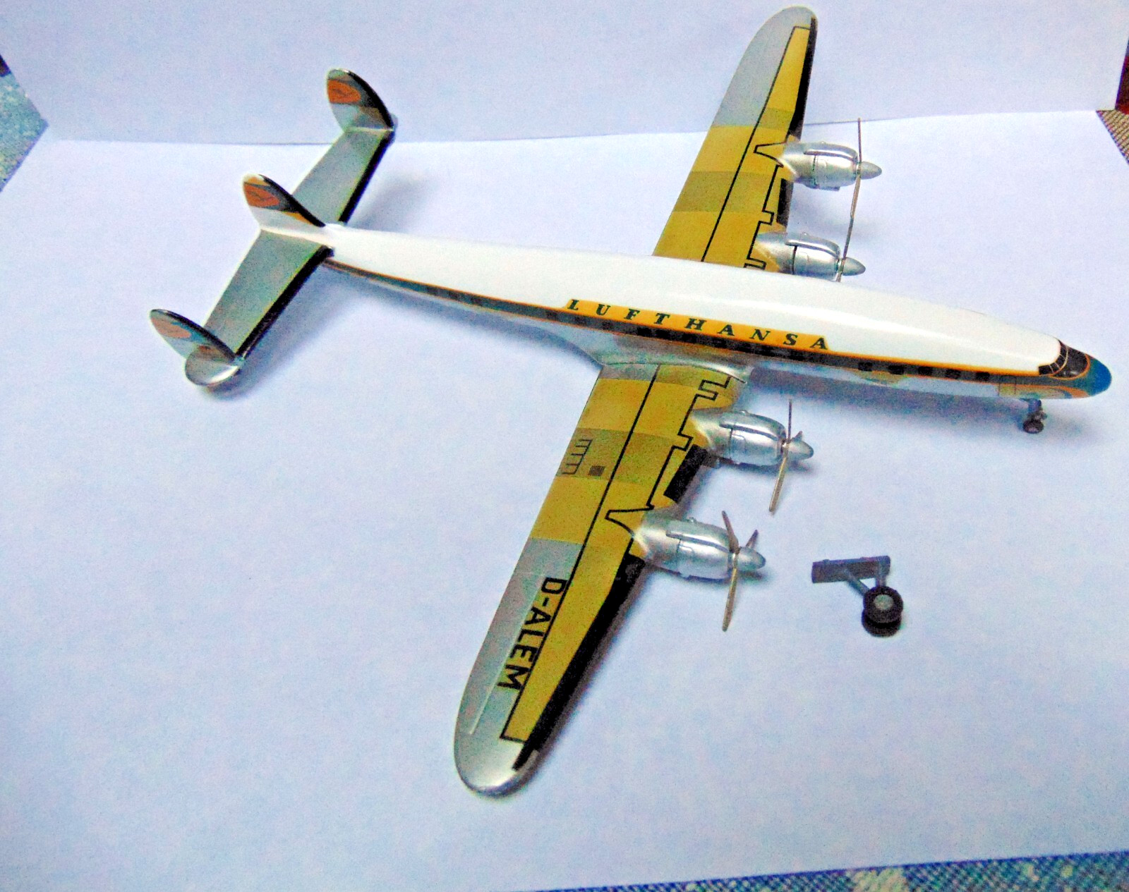 WM Western Models - CA3A LOCKHEED L-1049G Super Constellation LUFTHANSA