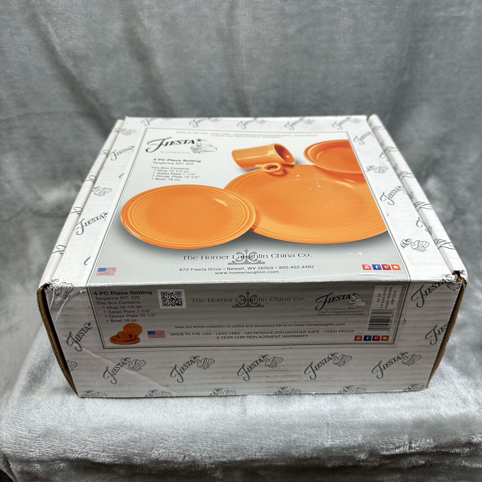Fiesta Fiestaware Homer Laughlin 4 Pc Place Setting w/ Box Tangerine (retired)