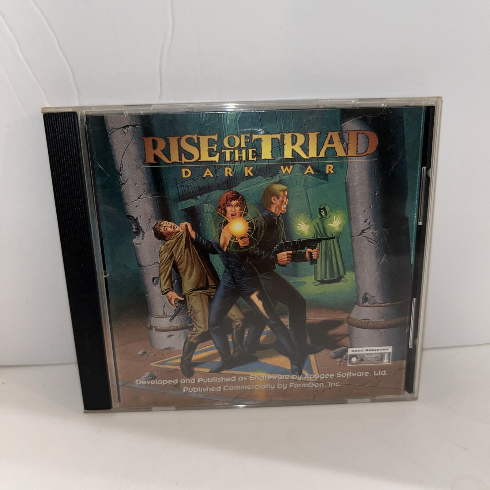 Rise of the Triad: Dark War PC Video Game 1994 Form Gen Inc MINT DISC AND CASE
