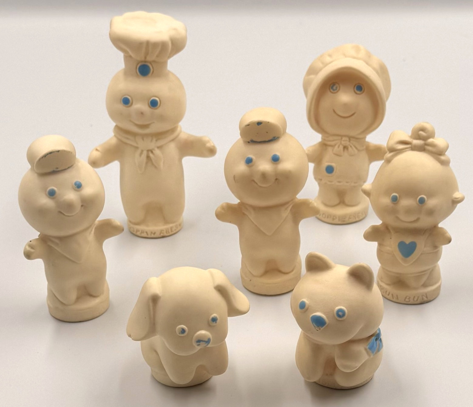 Vintage Pillsbury Doughboy Family 7 Figure Lot Poppin Fresh Poppie Bun Bun Dog 
