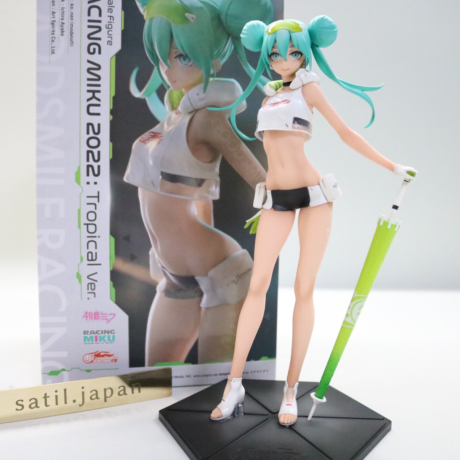 Max Factory Hatsune Miku GT Project Racing Miku 2022 Tropical ver. 1/7 Figure