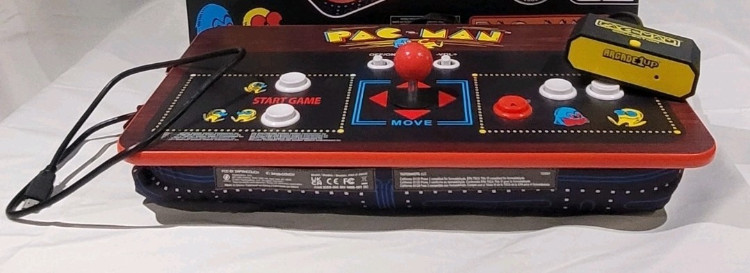 Arcade1UP Pac-Man Couchcade Wireless Arcade Console PAC-E-20640 With GAMES 
