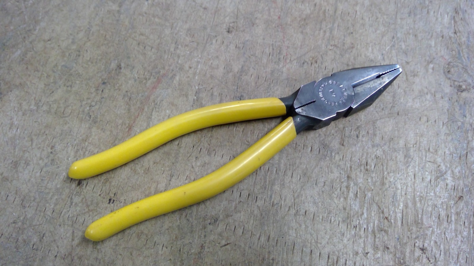 VINTAGE GREAT NECK TOOLS E7 LINESMAN PLIERS, Made in KOREA NICE