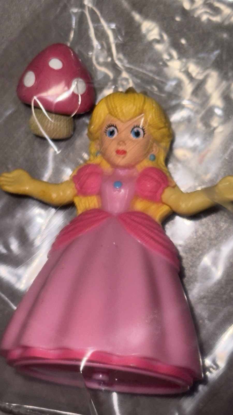 Princess Peach Super Mario Bros McDonalds Plastic Figurine 2022 lot