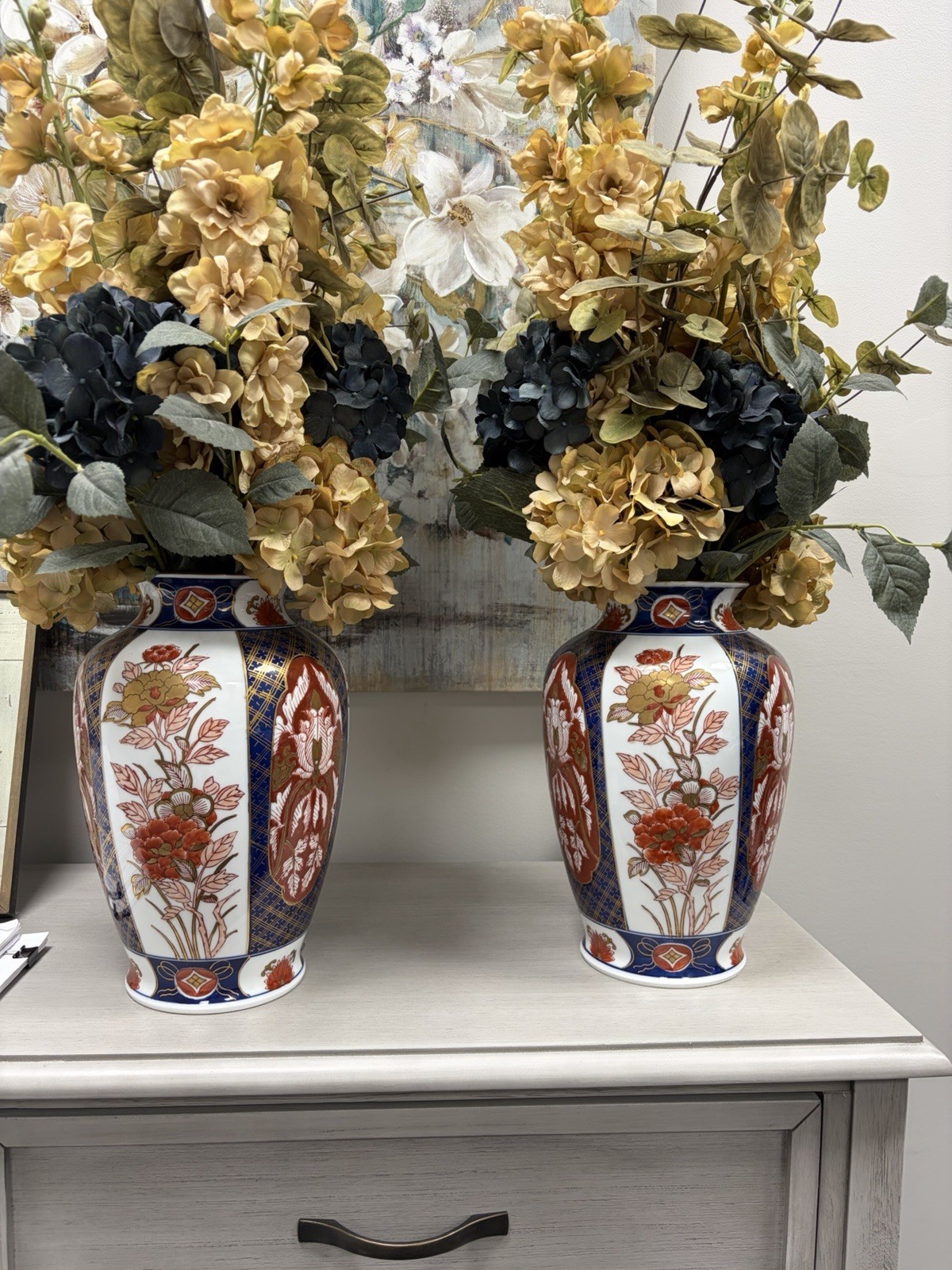 Pair of Japanese Gold Imari Hand Painted Porcelain Vases 12\