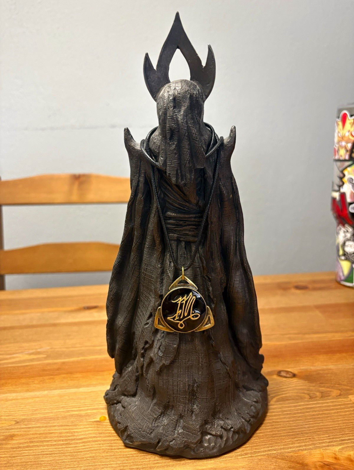Mysterious Package Company Hastur Statue & Yellow Sign Necklace Set - Prop