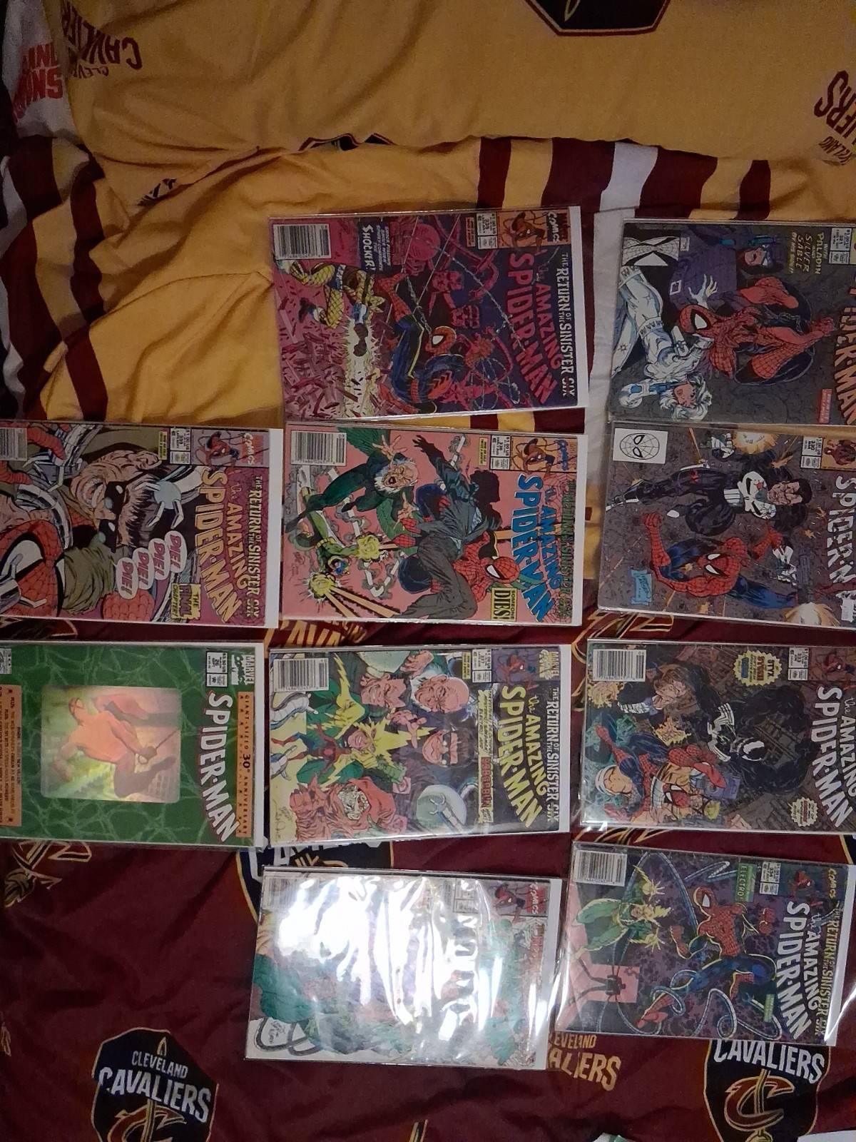 Amazing Spiderman Marvel Large Lot Of 10