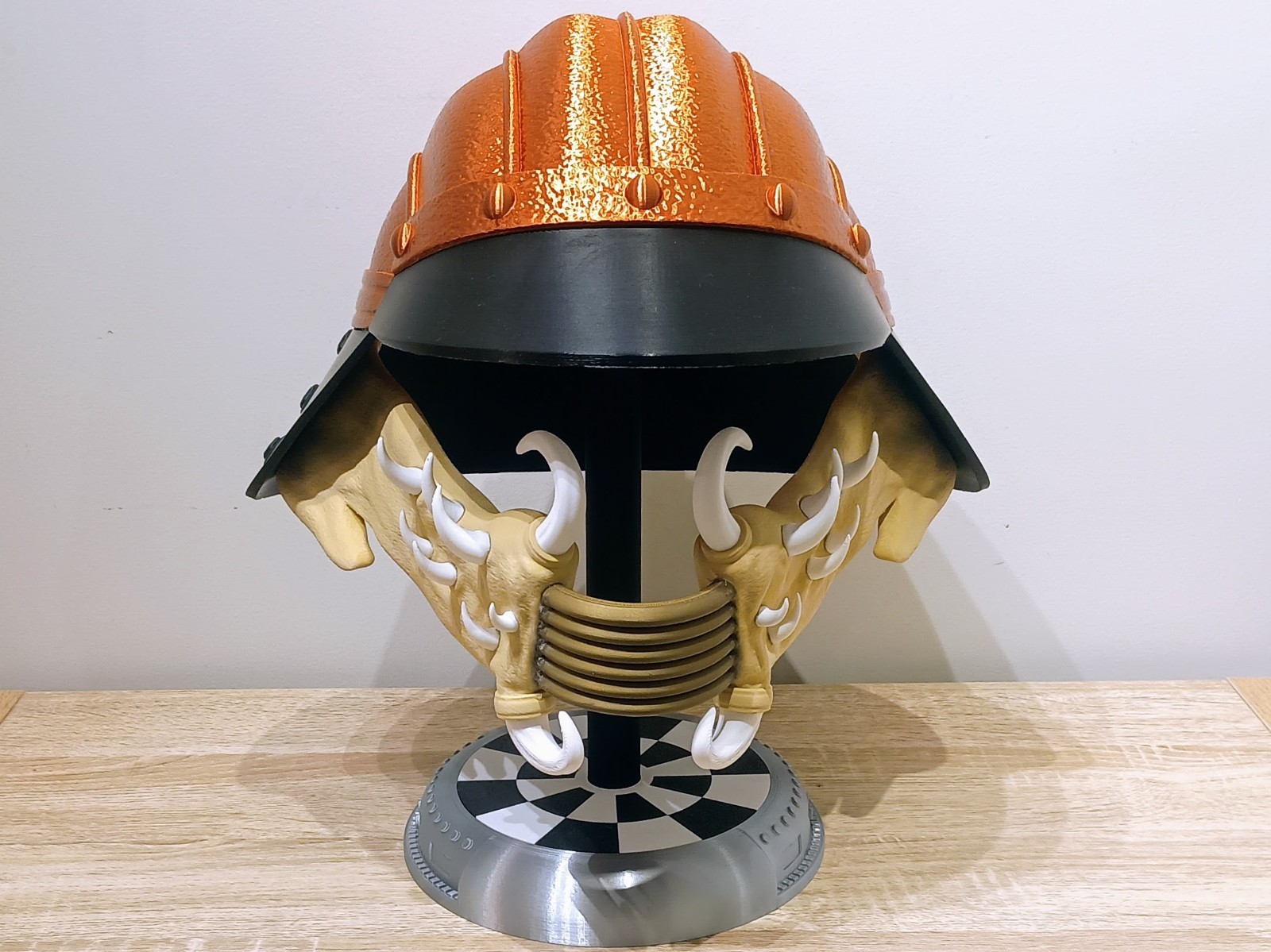 Star Wars Lando Skiff Guard Helmet with Holochess Display Stand