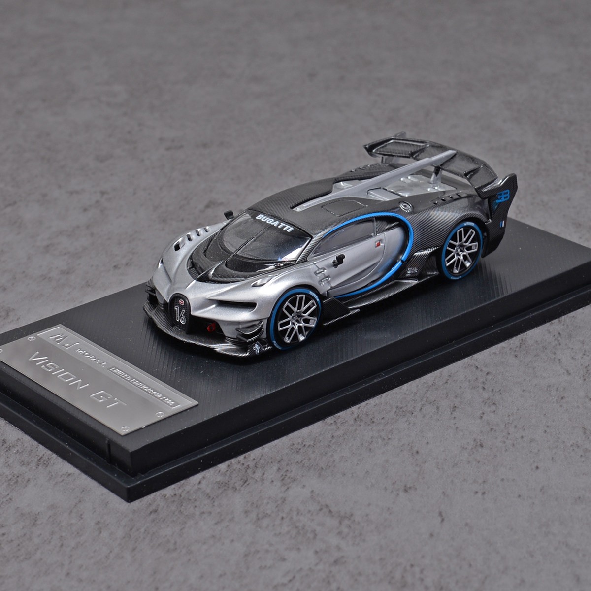 1:64 Vision Gran Turismo Silver Alloy Diecast Racing Model Car