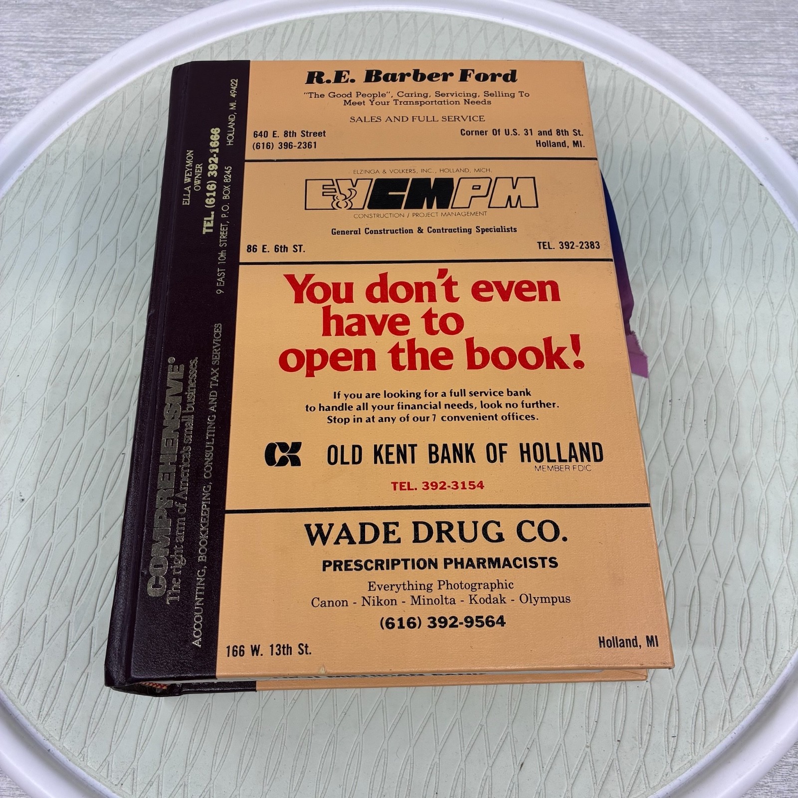 Vintage 1984 Polks Holland Zeeland Michigan City Telephone Directory Phone Book