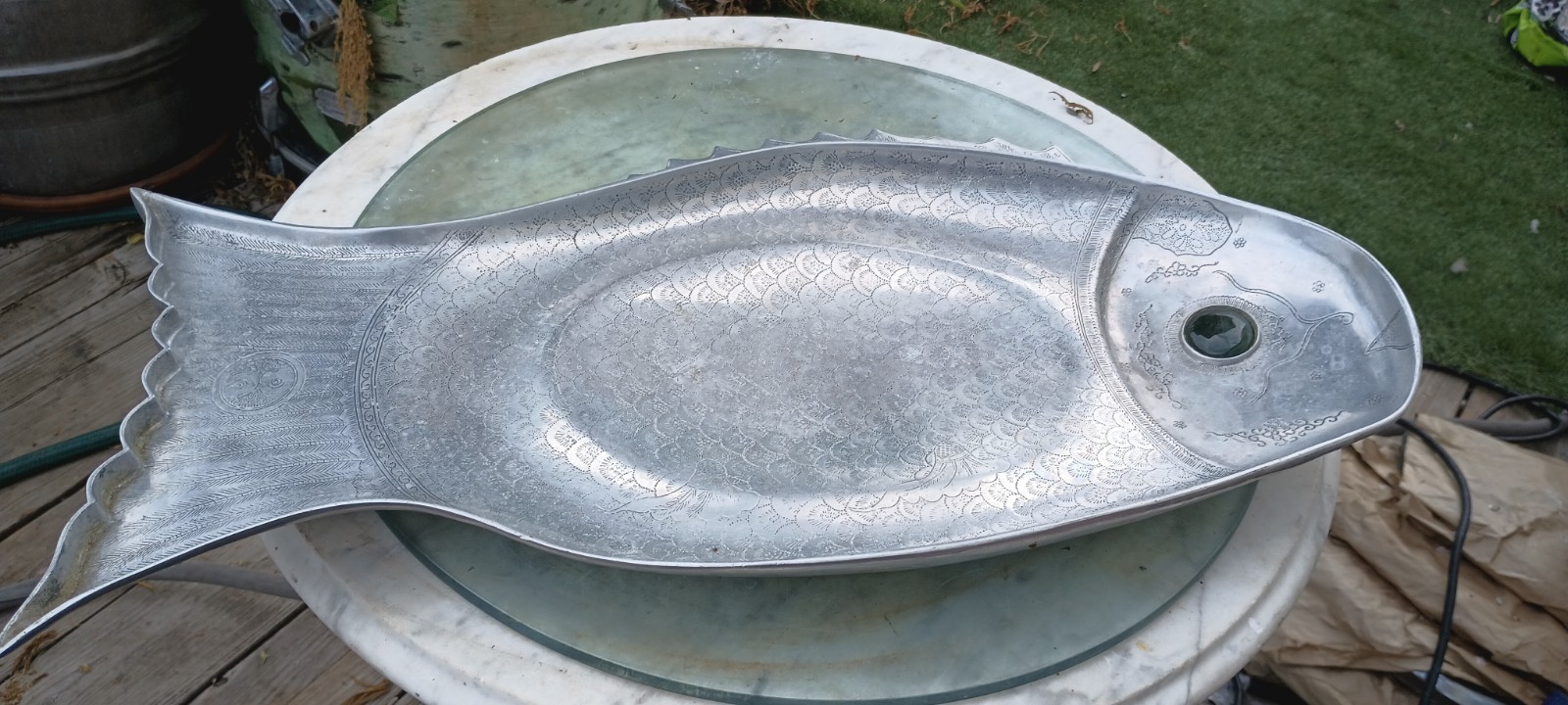 Vintage Arthur Court Designs Aluminum Fish Platter w/ Green Jade Eye Circa 1975