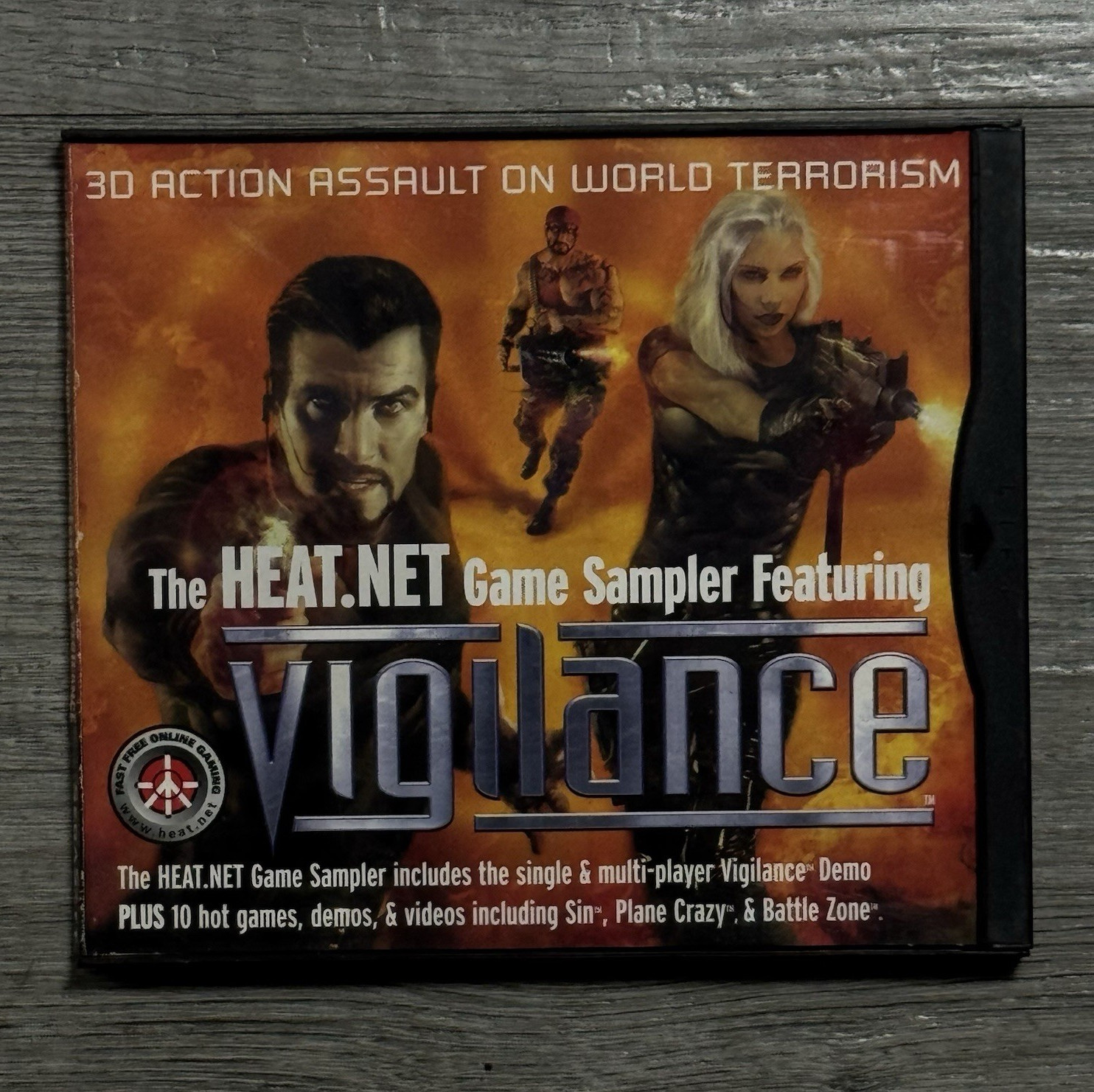 Vigilance HEAT.NET Game Sampler PC CD-ROM SegaSoft 1998 Demo Disc Untested