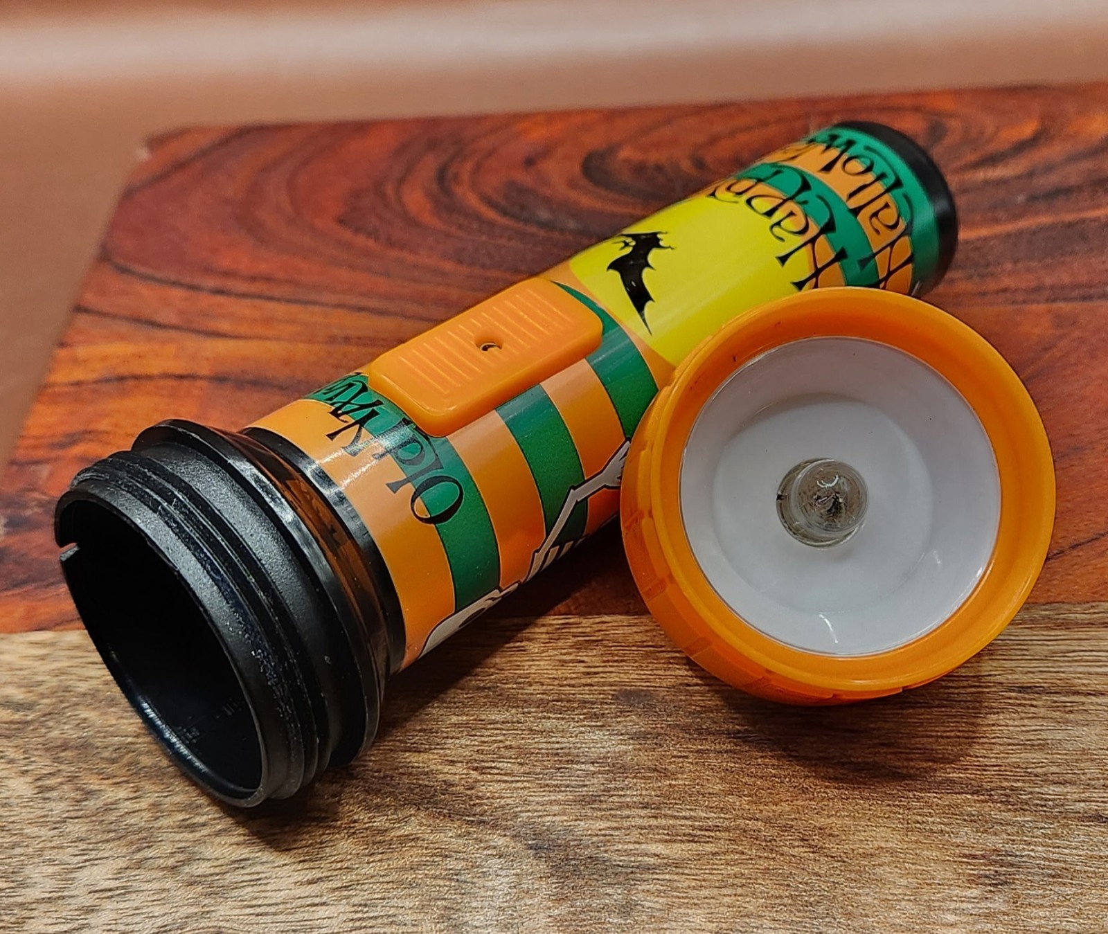 Rare Vintage Old Navy Halloween Flashlight 6\