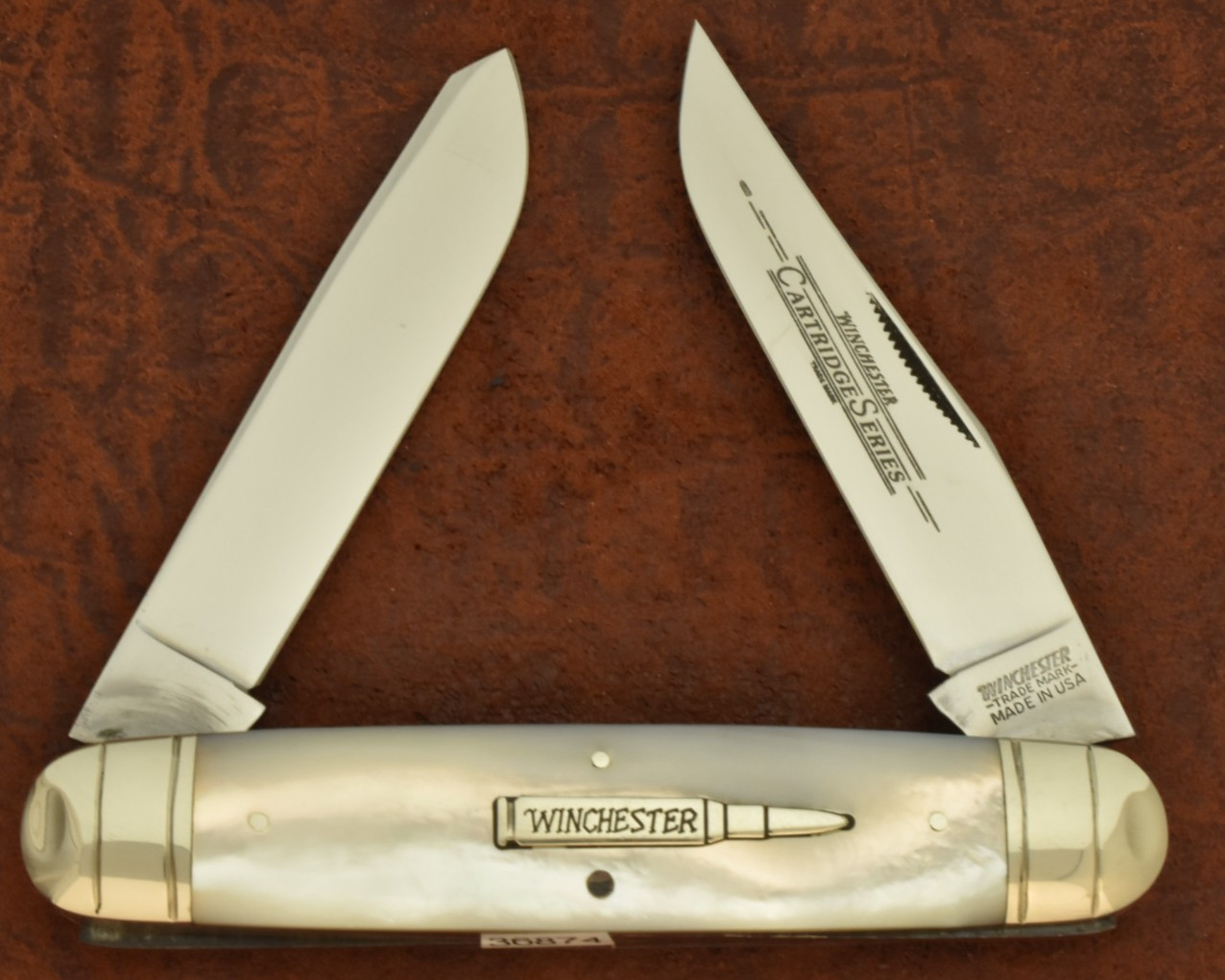 WINCHESTER TRADEMARK MADE IN USA AAA+ MOTHER OF PEARL BULLET MOOSE KNIFE (36874)