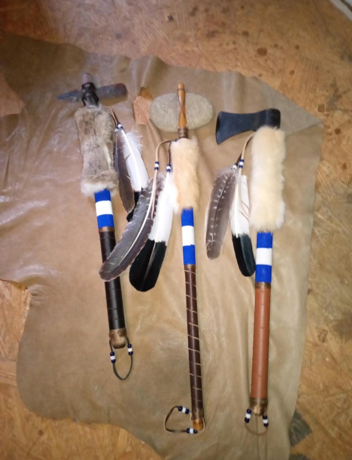 3 PCS Unit Decorative Stone Tomahawk Metal Axe and Agate Spike Tomahawk Axe