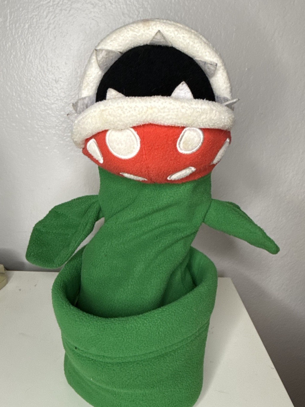 Super Mario Piranha Plant Hand Puppet 12
