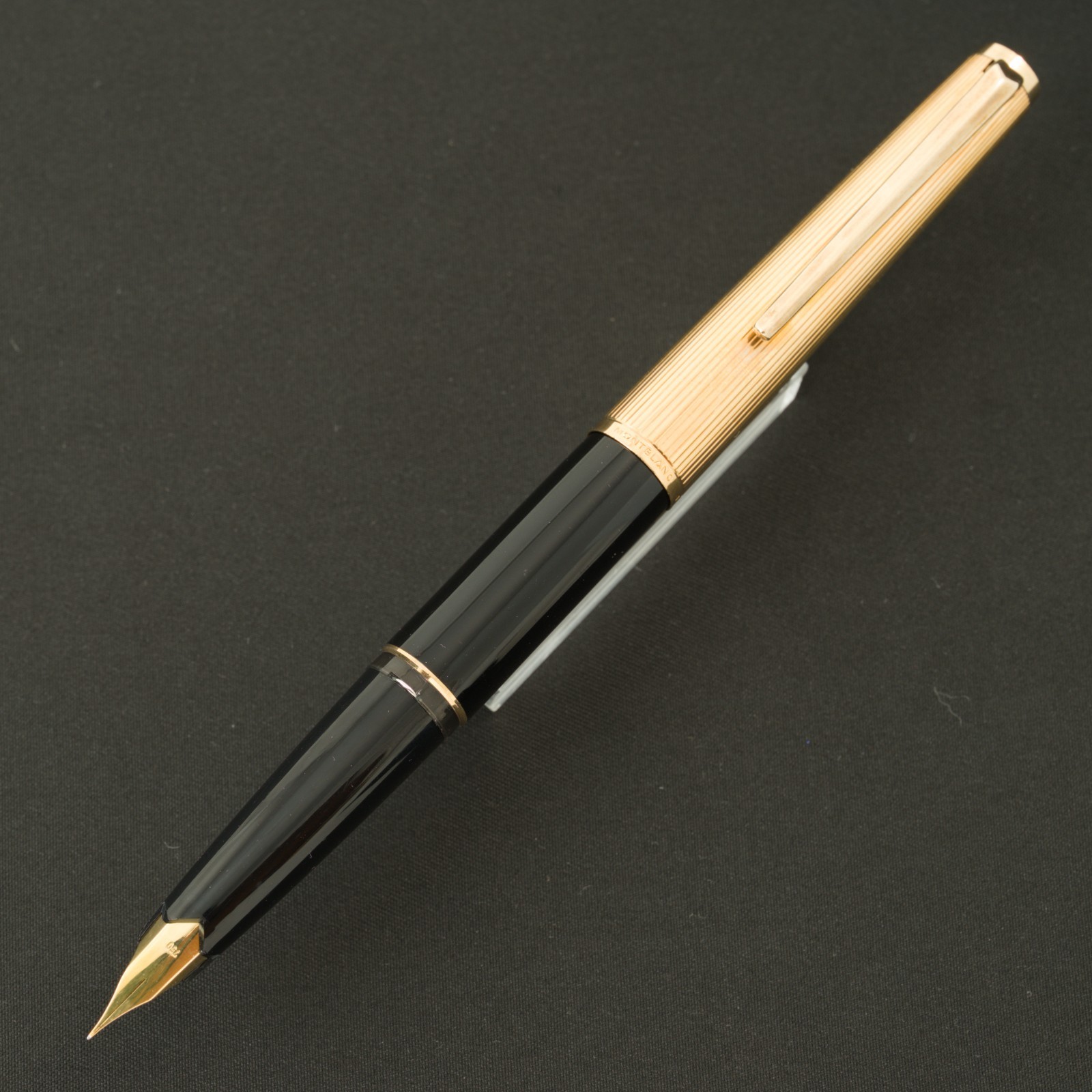 Authentic Vintage Montblanc No 127 - 18C EF Nib Gold Plated Cap Piston Pen