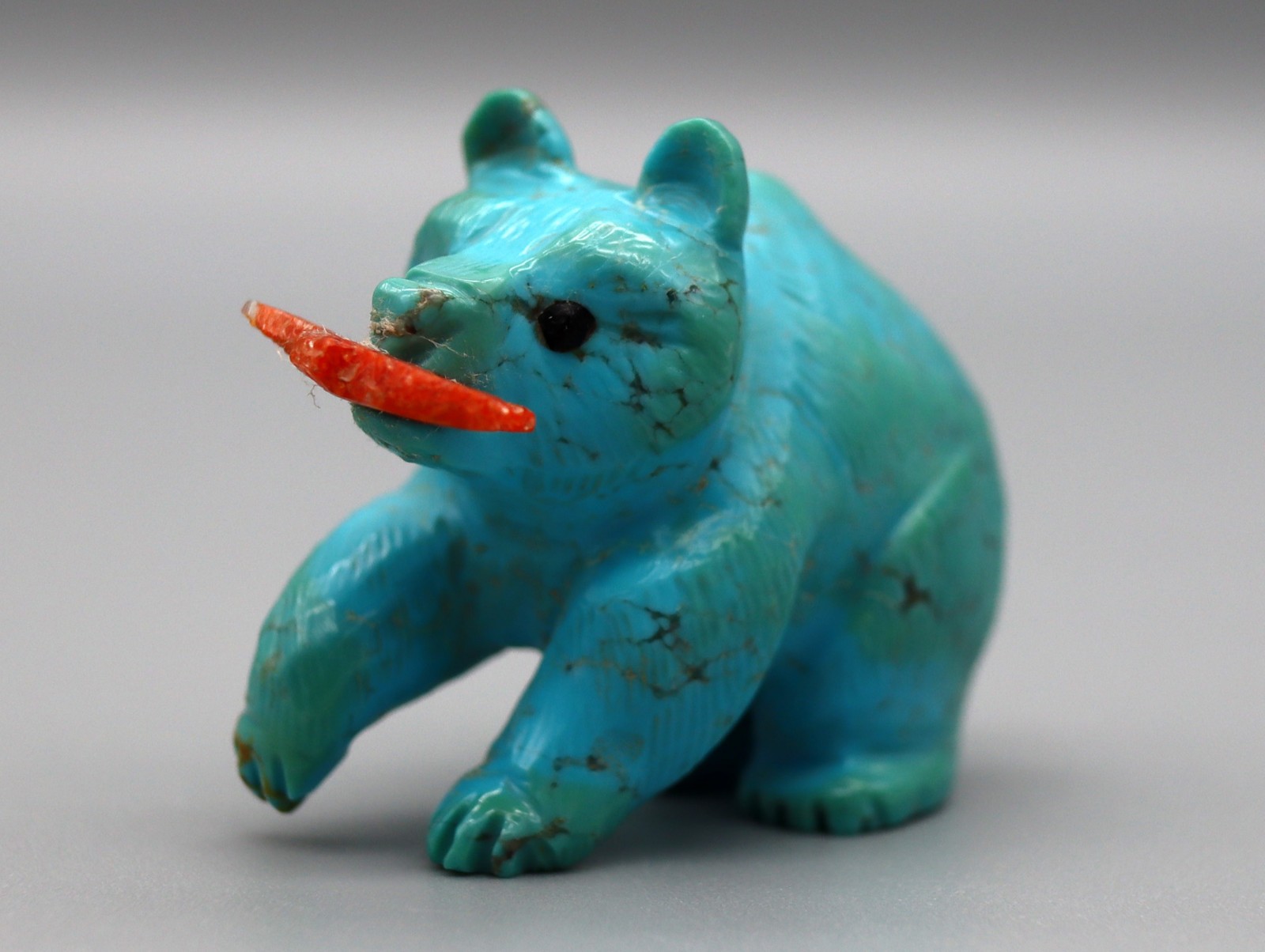 Dan Quam (d) Turquoise Zuni Bear w/Fish Fetish