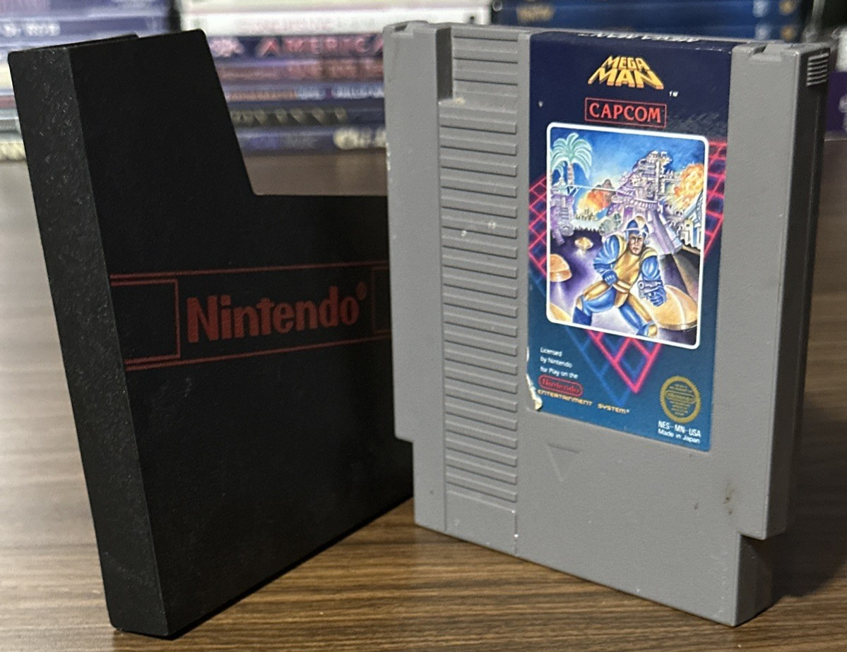 Capcom Mega Man NES Video Game