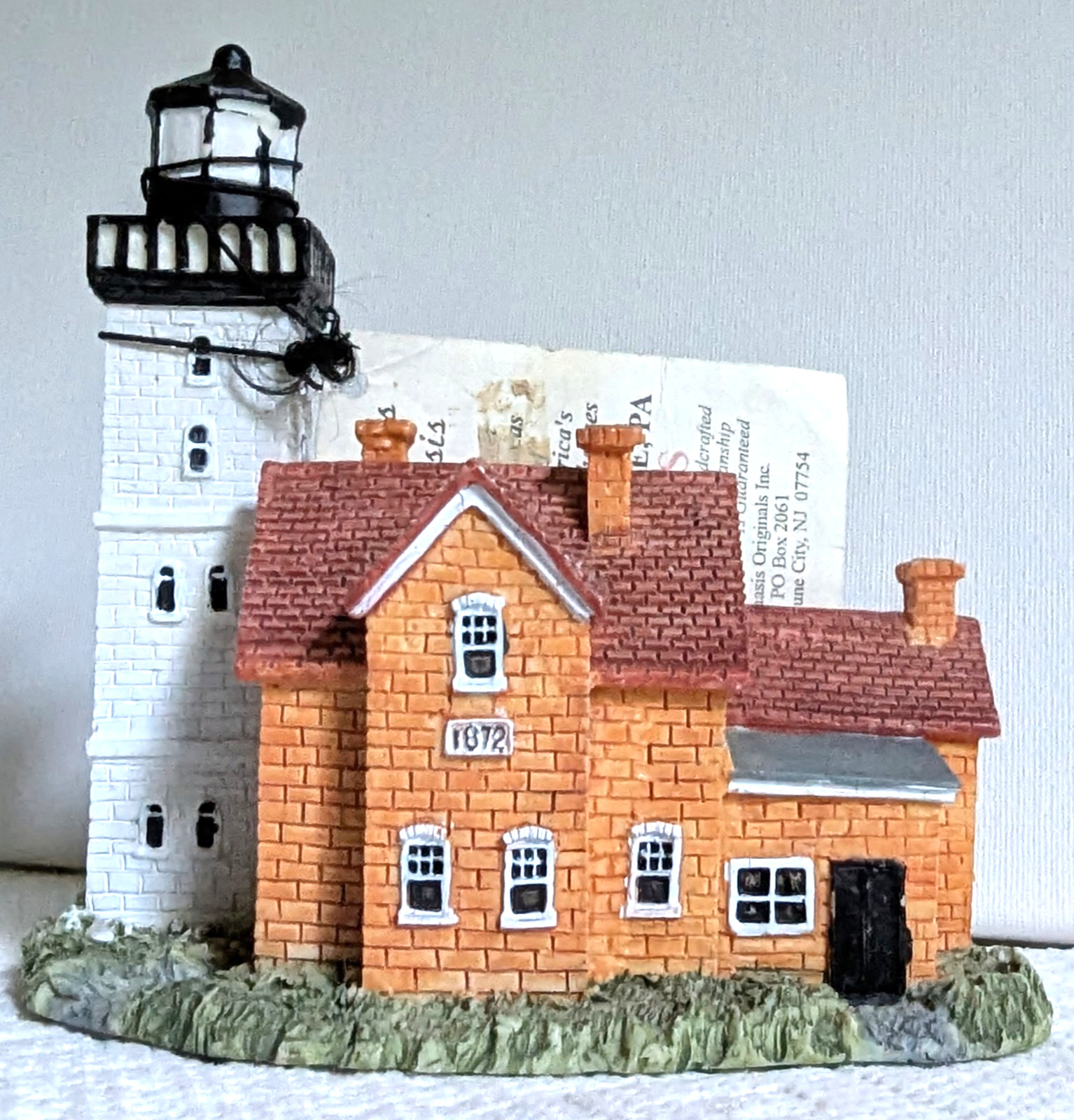 Vintage Scaasis Originals Presque Isle PA Lighthouse Figurine SC-084-S with Tag