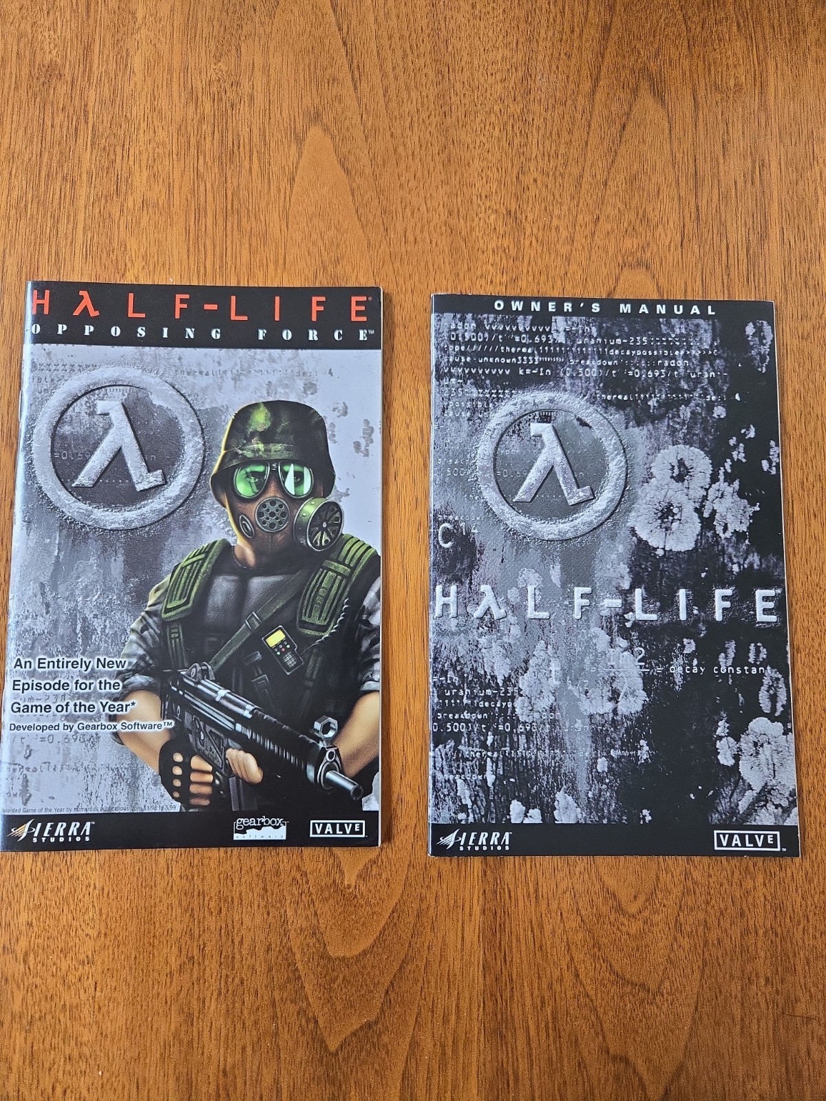 Half-Life: Opposing Force Soldier’s PC Handbook Manuals ONLY No Game Included