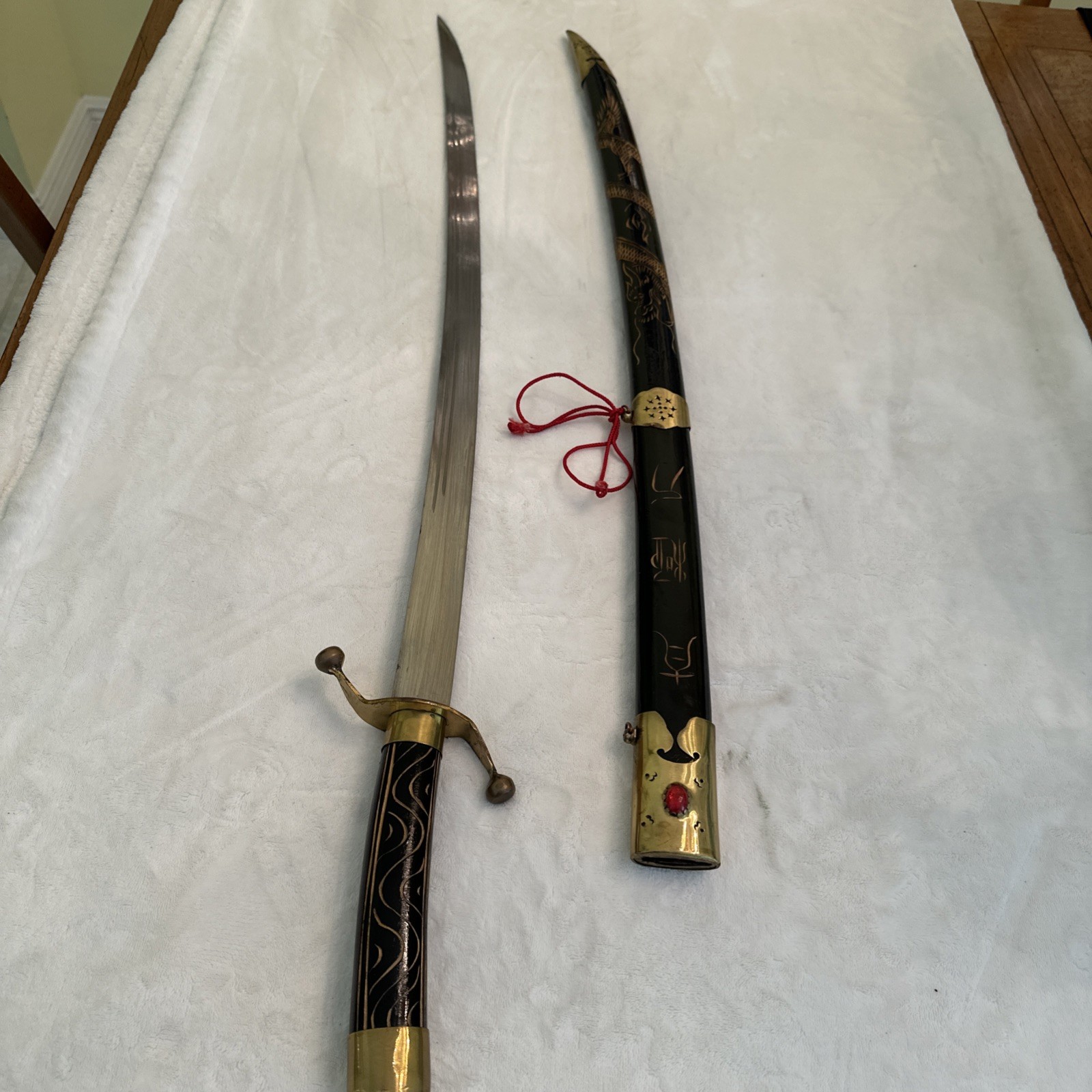 Beautiful Traditional Chinese Saber