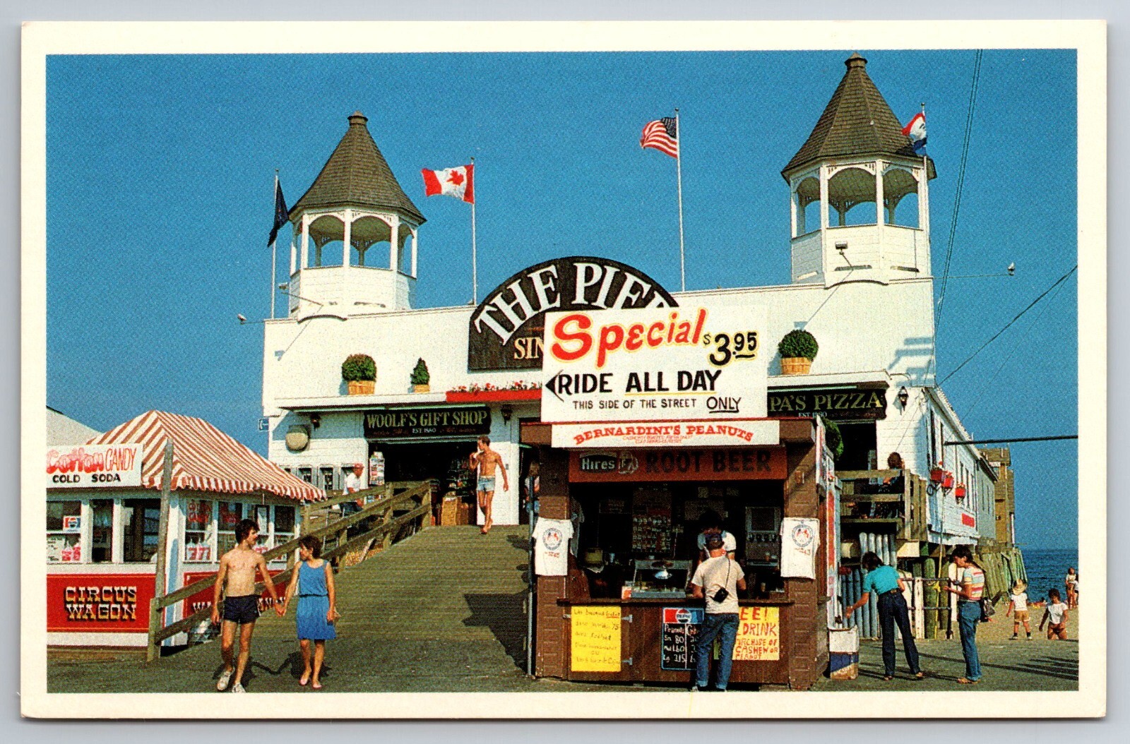 ME, Old Orchard Beach, Entrance to Pier, Circus Wagon, Vintage Postcard