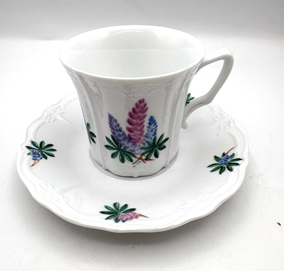 2005 BLAINES House MAINE ME Lupin Flower Floral  cup & saucer