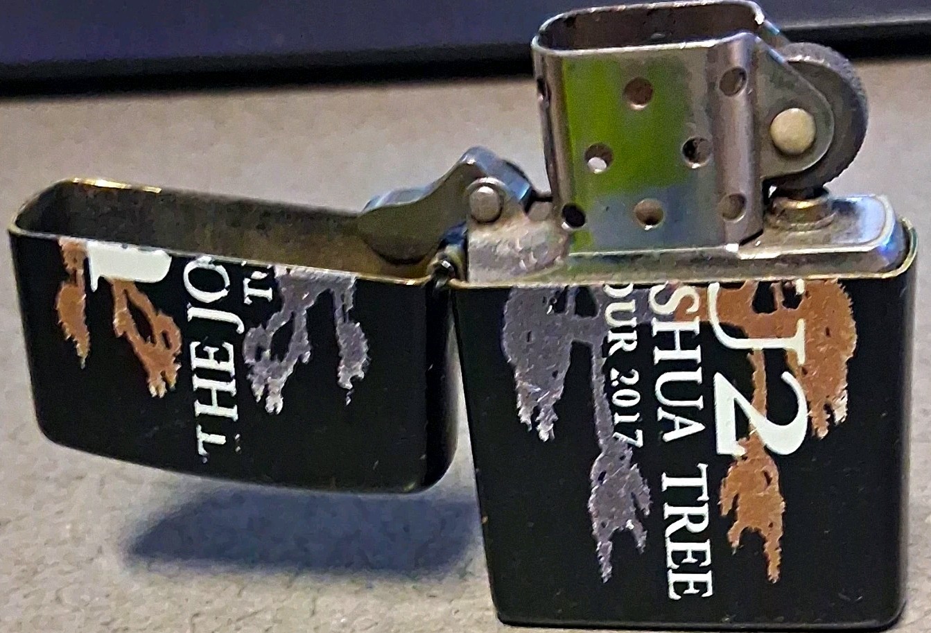 Zippo U2 The Joshua Tree Tour 2017 Black Lighter Bradford PA Made in USA
