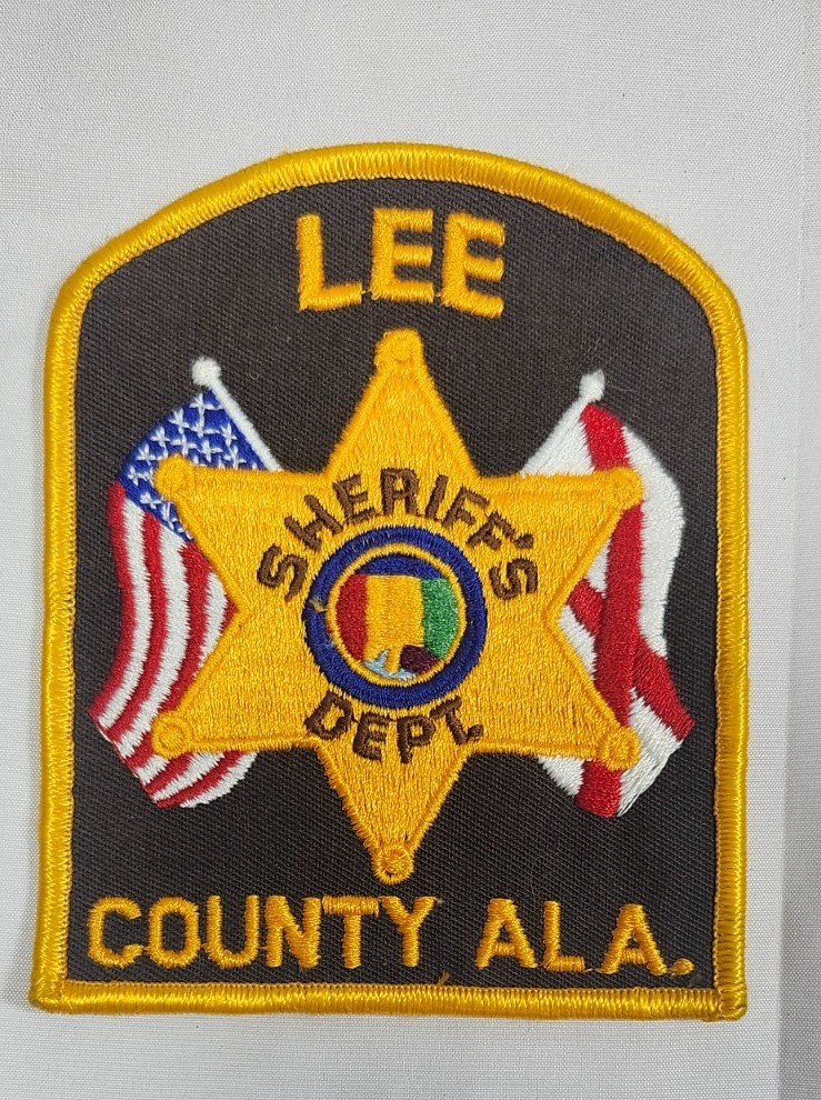 LEE COUNTY, AL. ALABAMA SHERIFF\'S DEPT. POLICE SHOULDER PATCH - CLOTH BACK